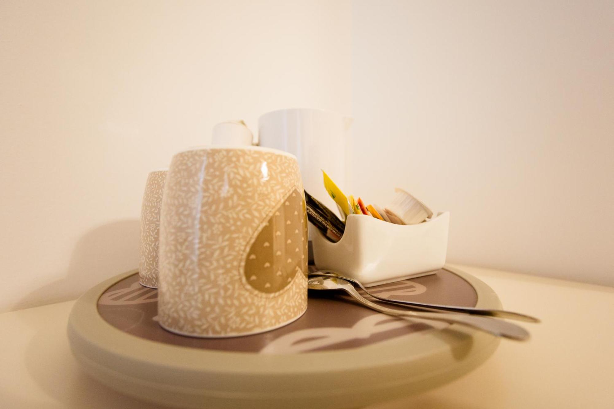 Double Room - Photo 16