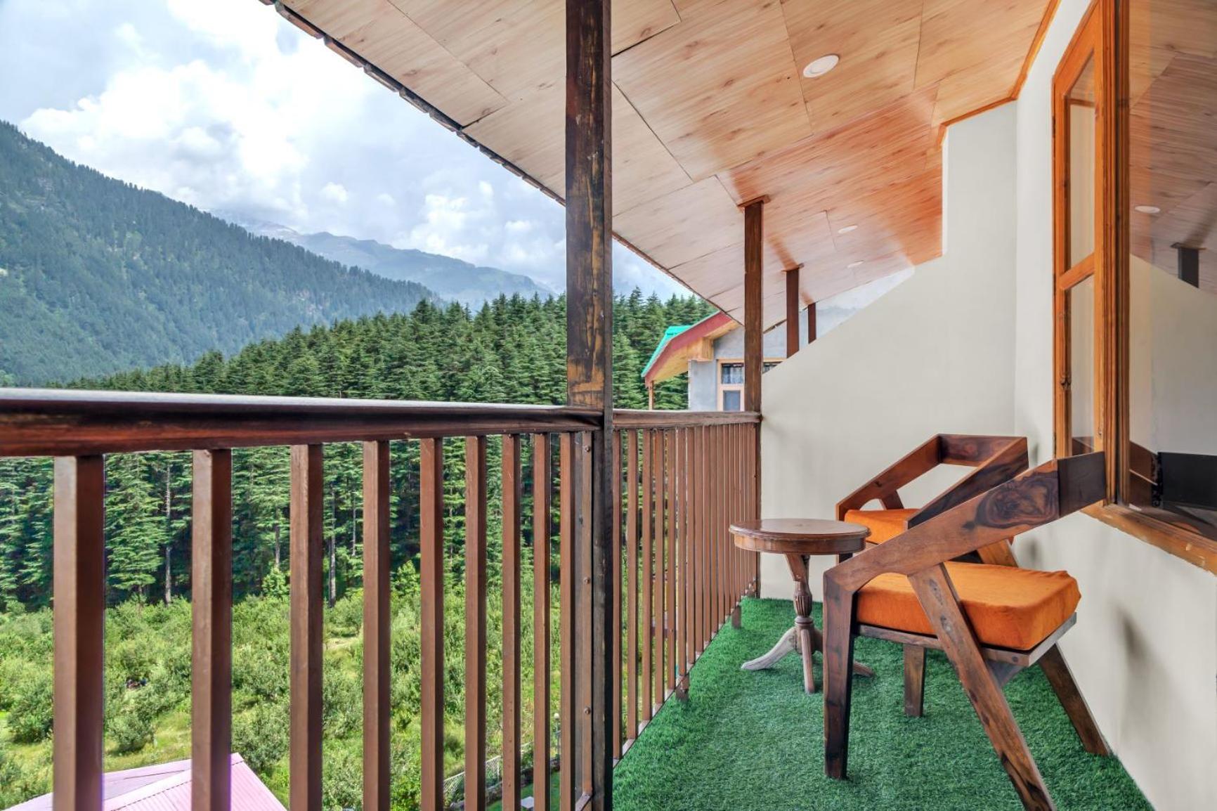 Family Suite - Photo 11