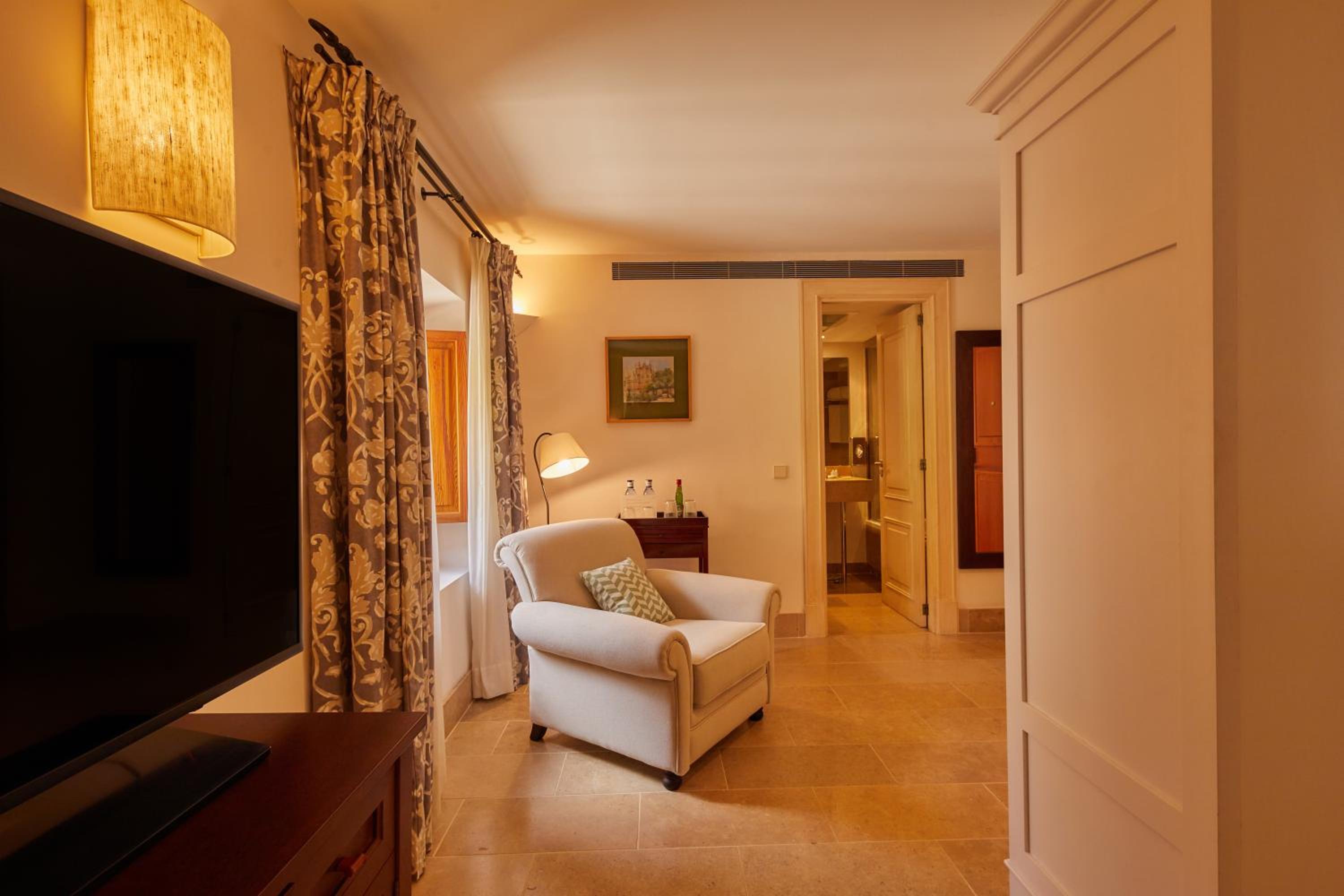 Double Room at Tramuntana - Photo 3