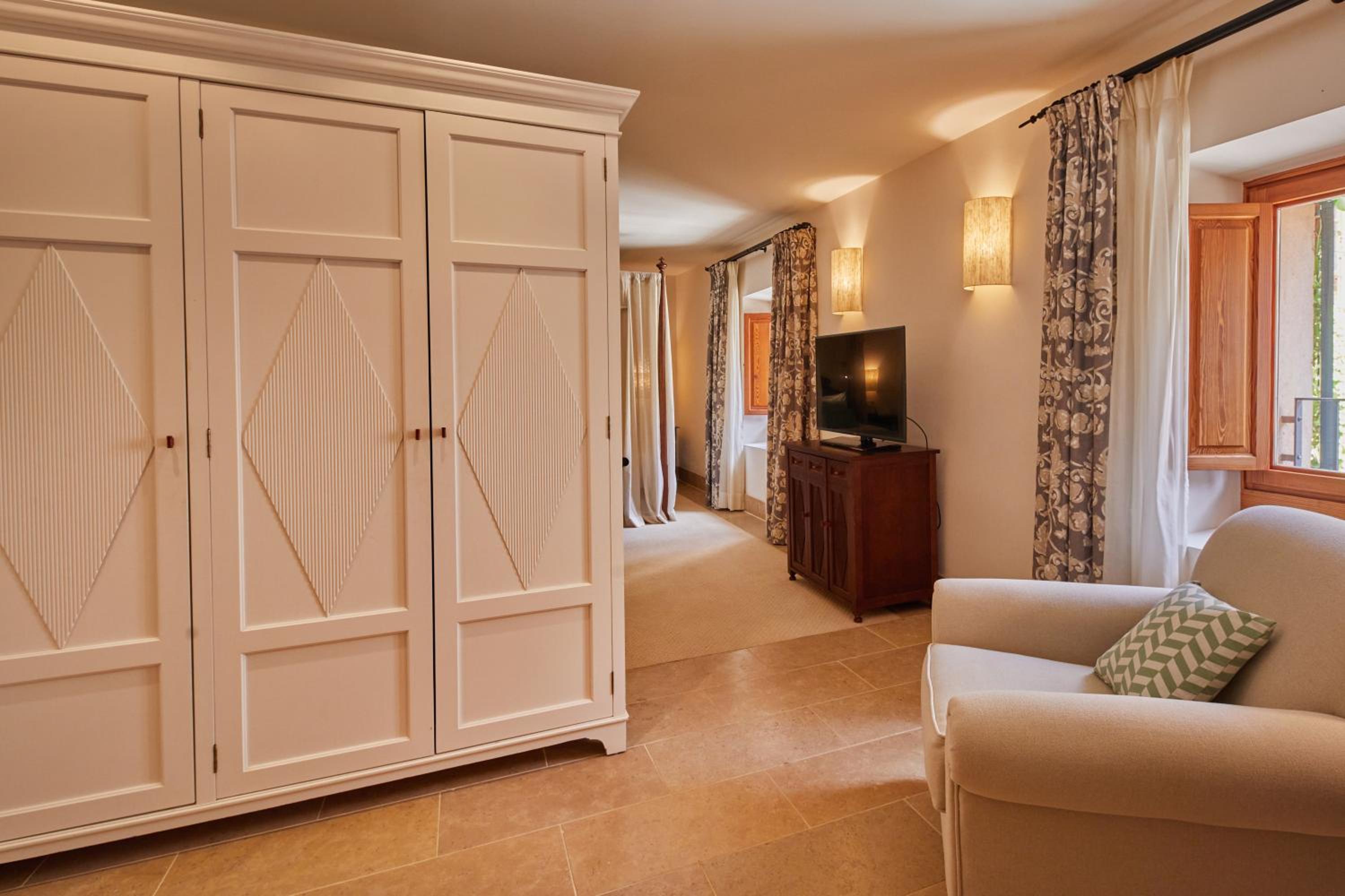 Double Room at Tramuntana - Photo 8