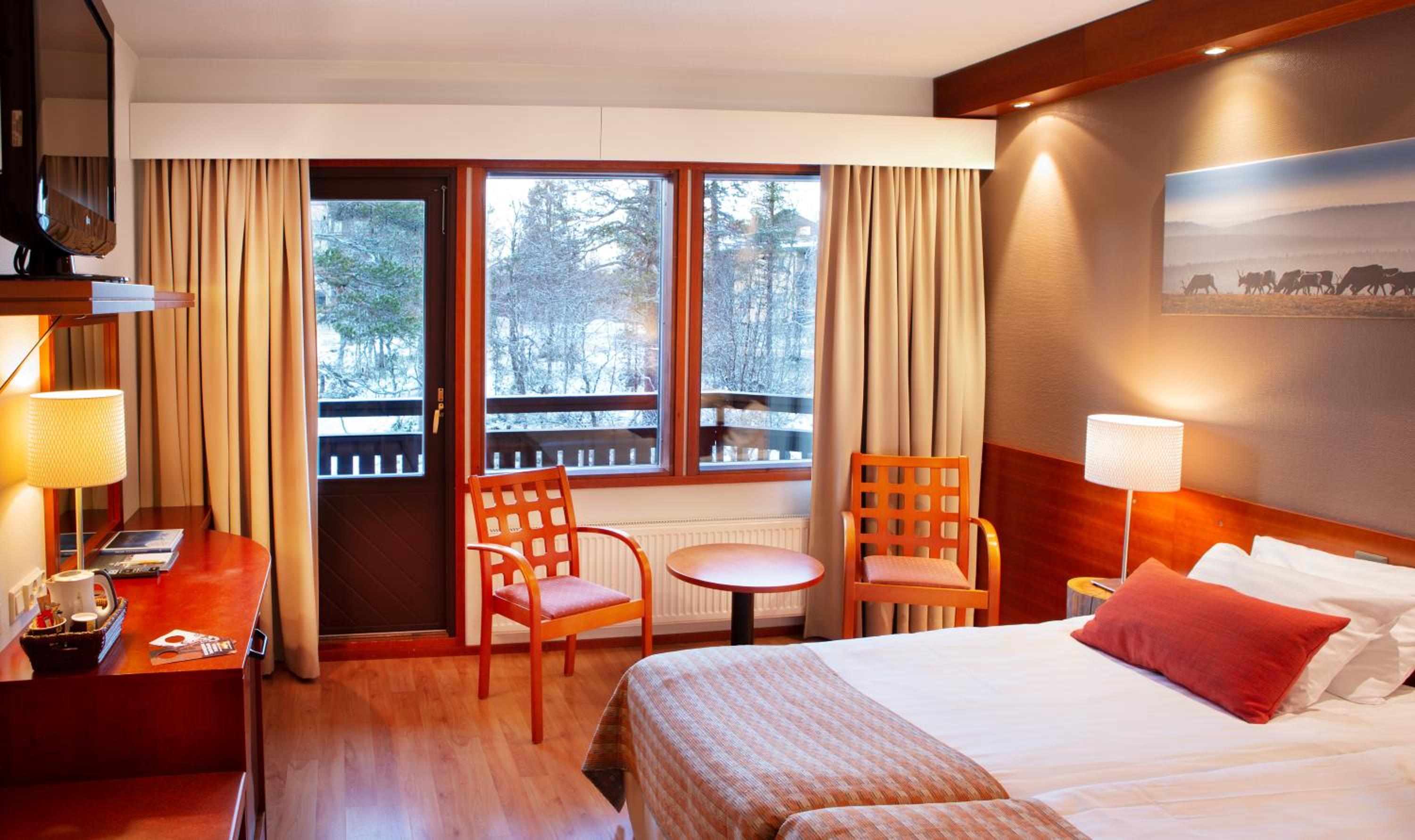 Standard Twin Room - Photo 1