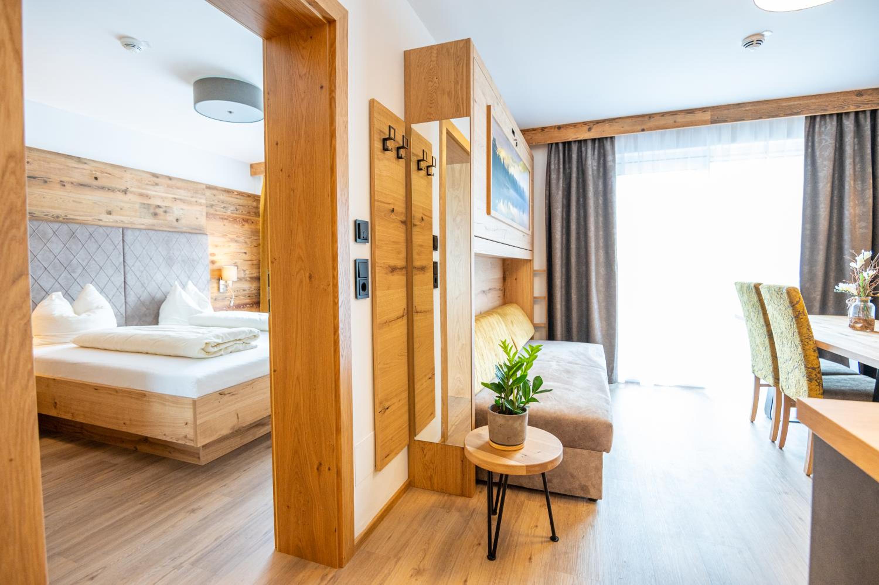 One-Bedroom Apartment with Balcony