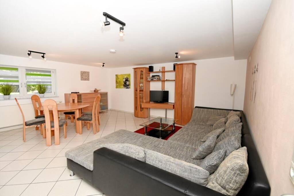 One-Bedroom Apartment - Photo 9