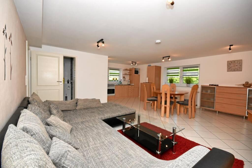 One-Bedroom Apartment - Photo 7