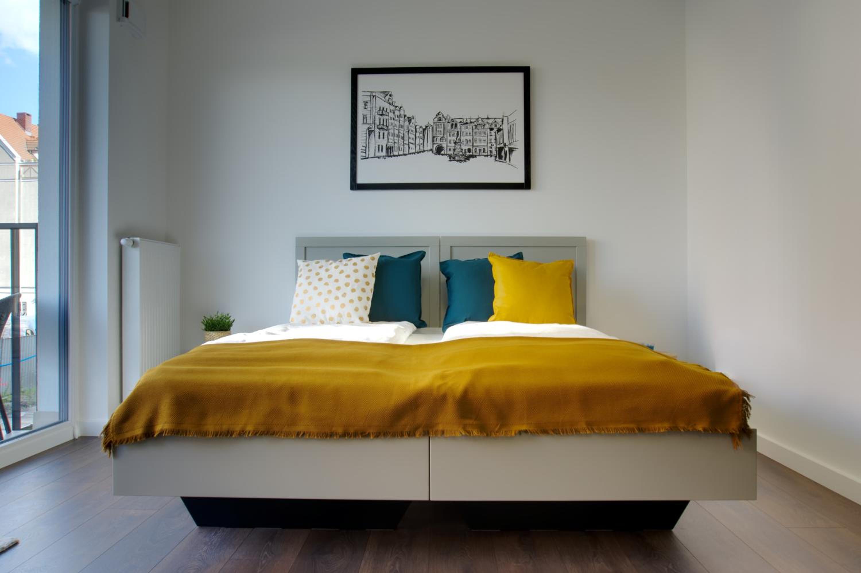 One-Bedroom Apartment photo 2