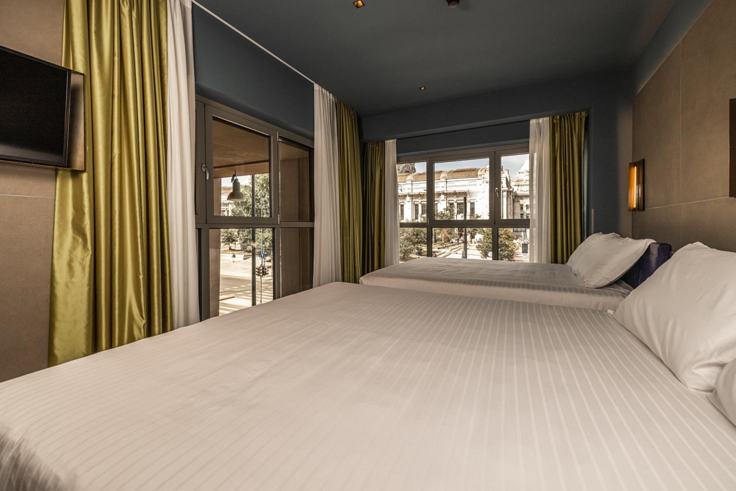 Quadruple Room with View