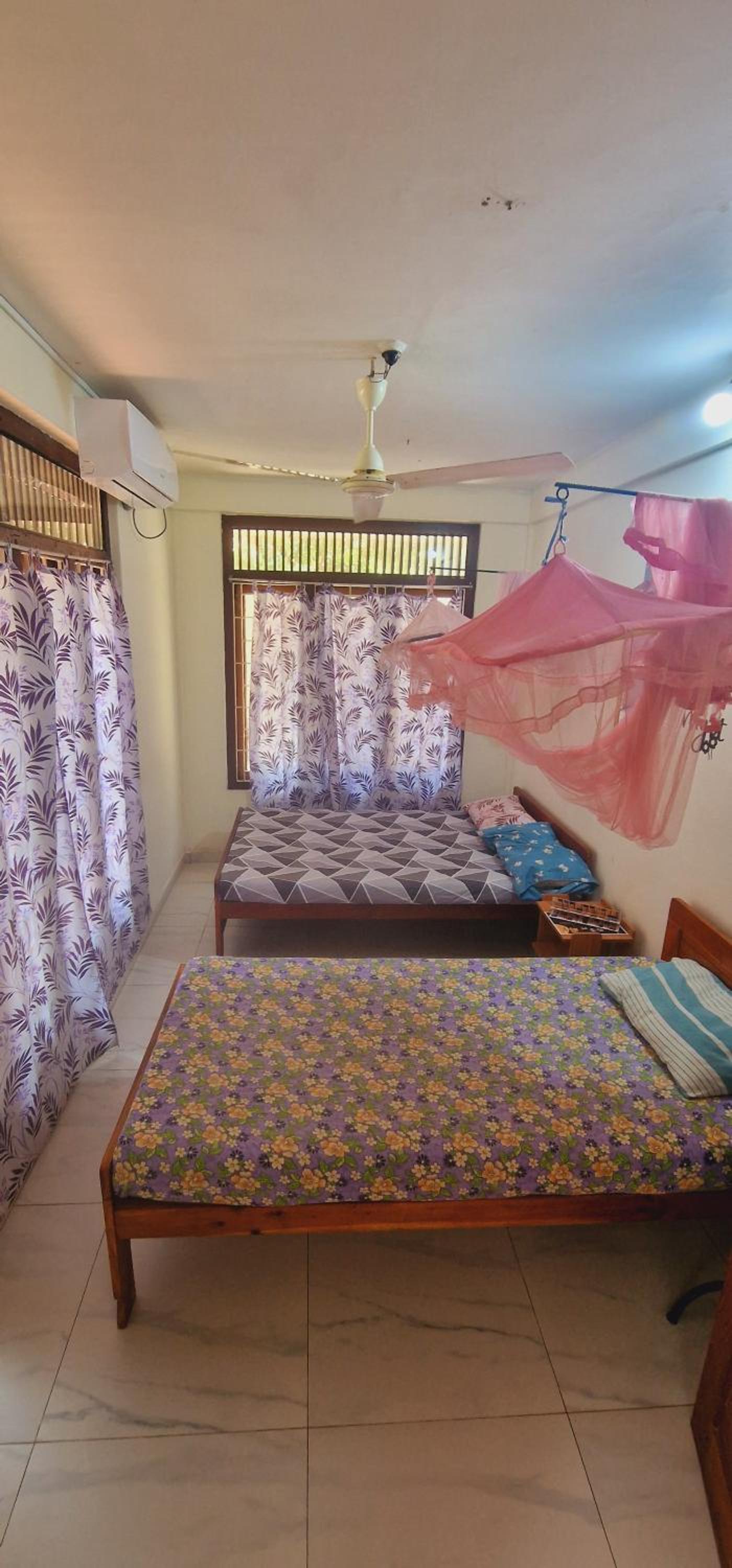 Budget Twin Room photo 2