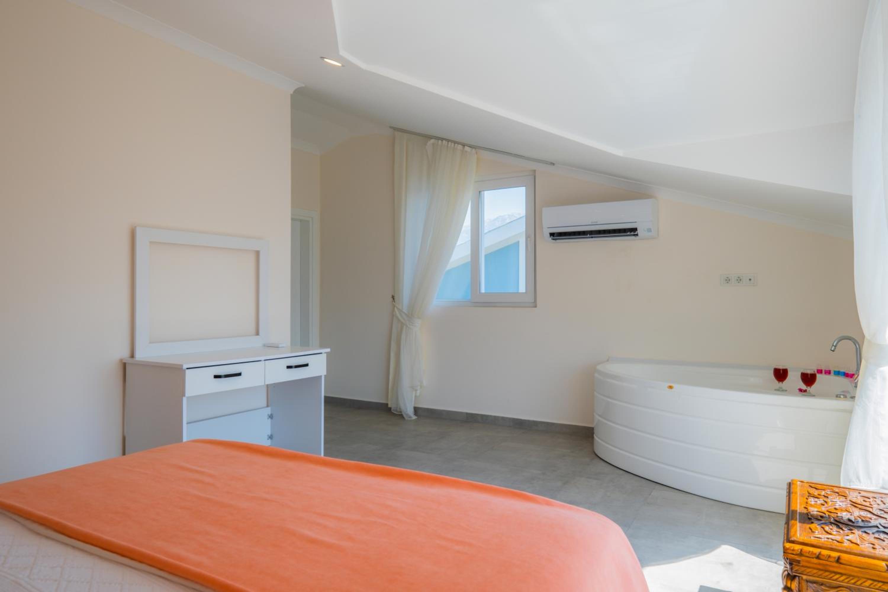 Villa con piscina privada