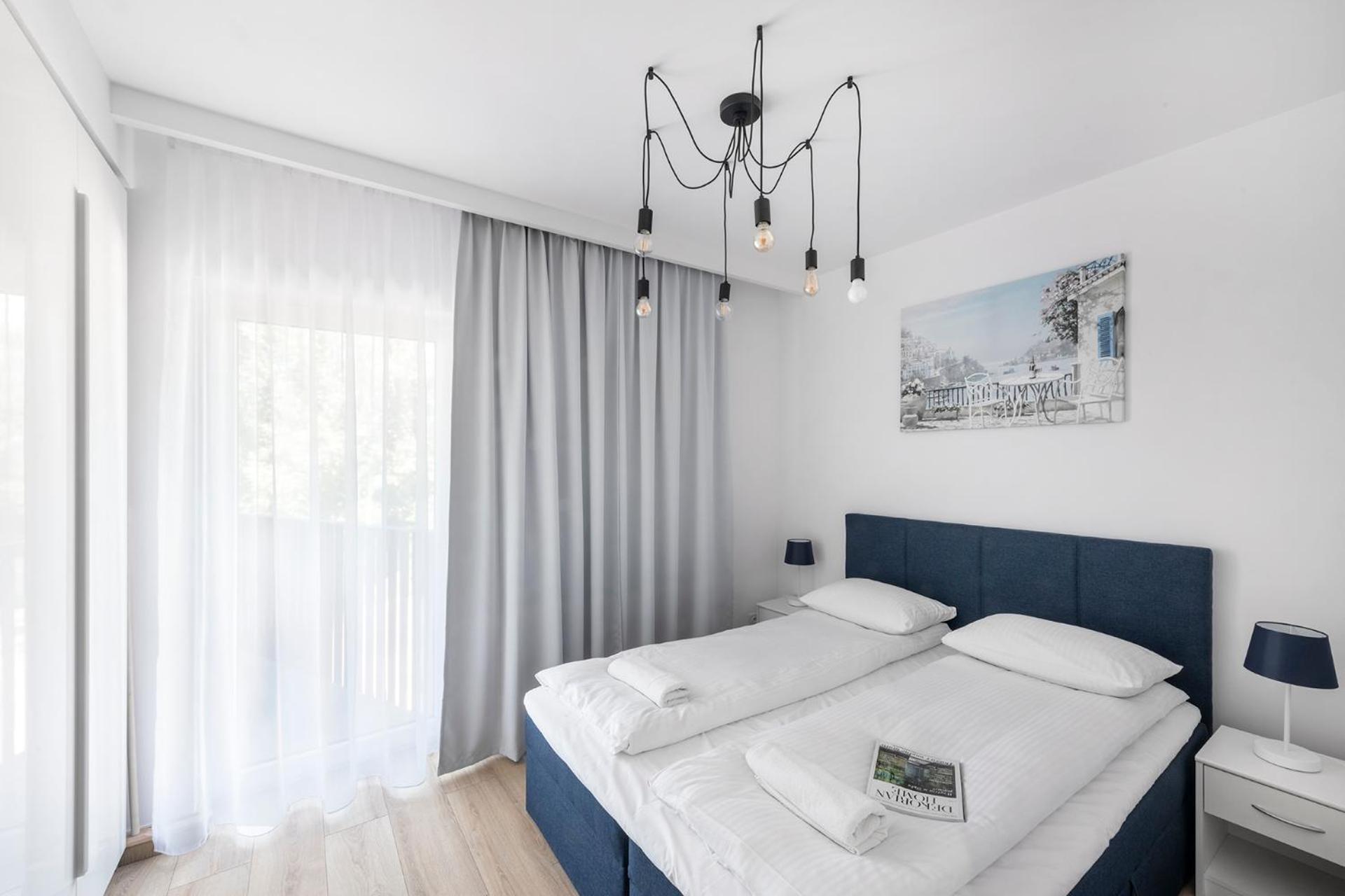 One-Bedroom Apartment - Photo 8