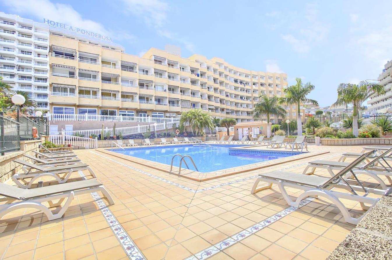 Studio Apartment with Sea View photo 3