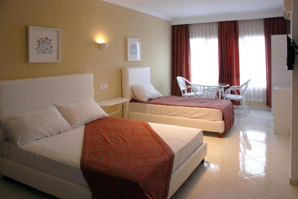 Triple Room With Garden View photo 2