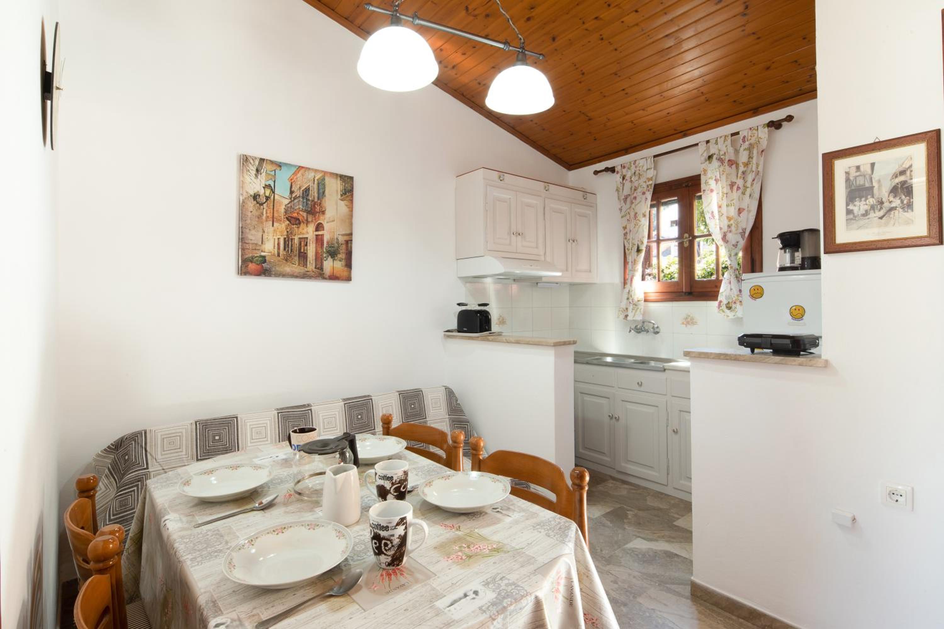 Apartment with Terrace photo 2