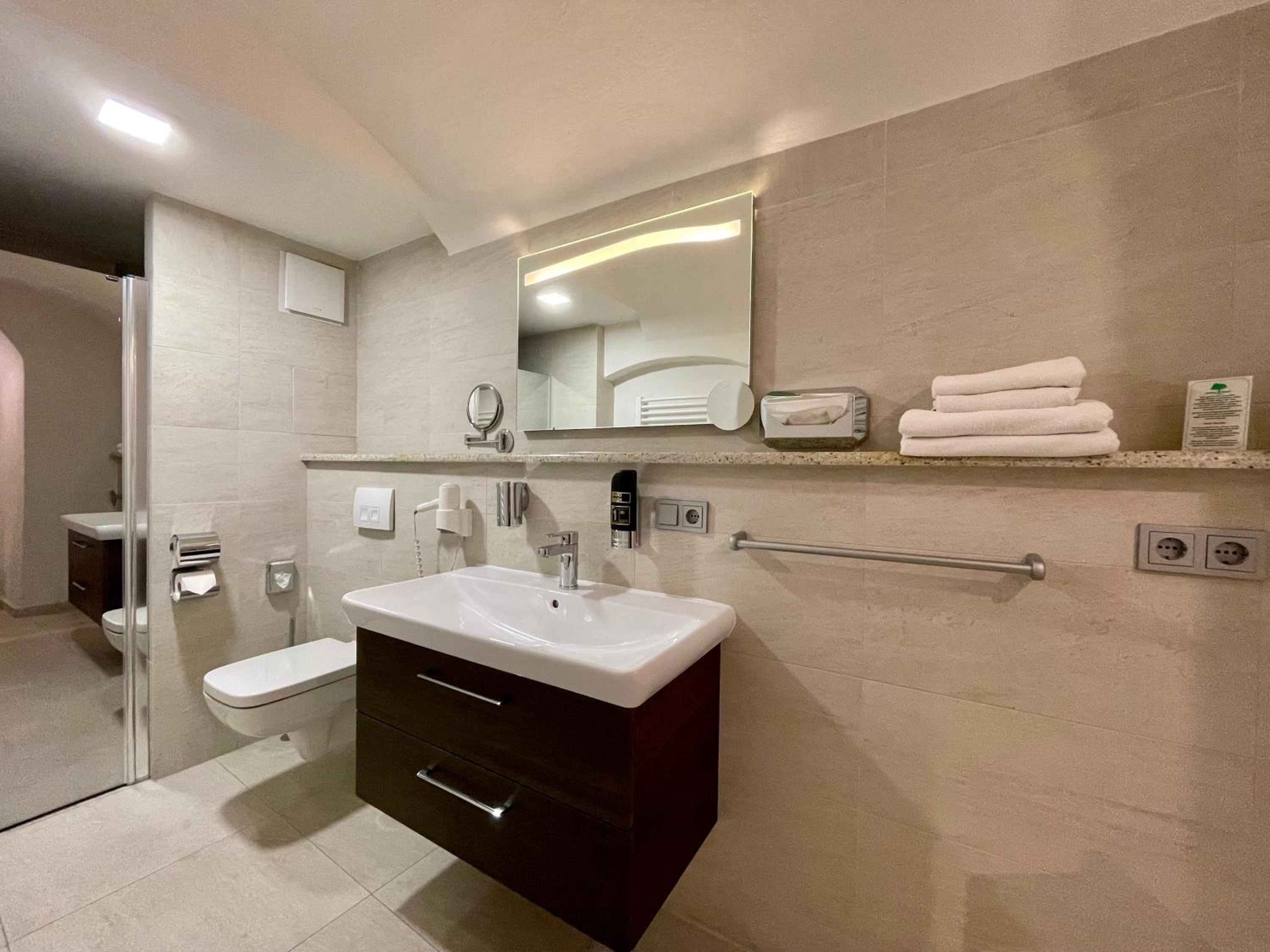 Doppelzimmer Hotel **** photo 3