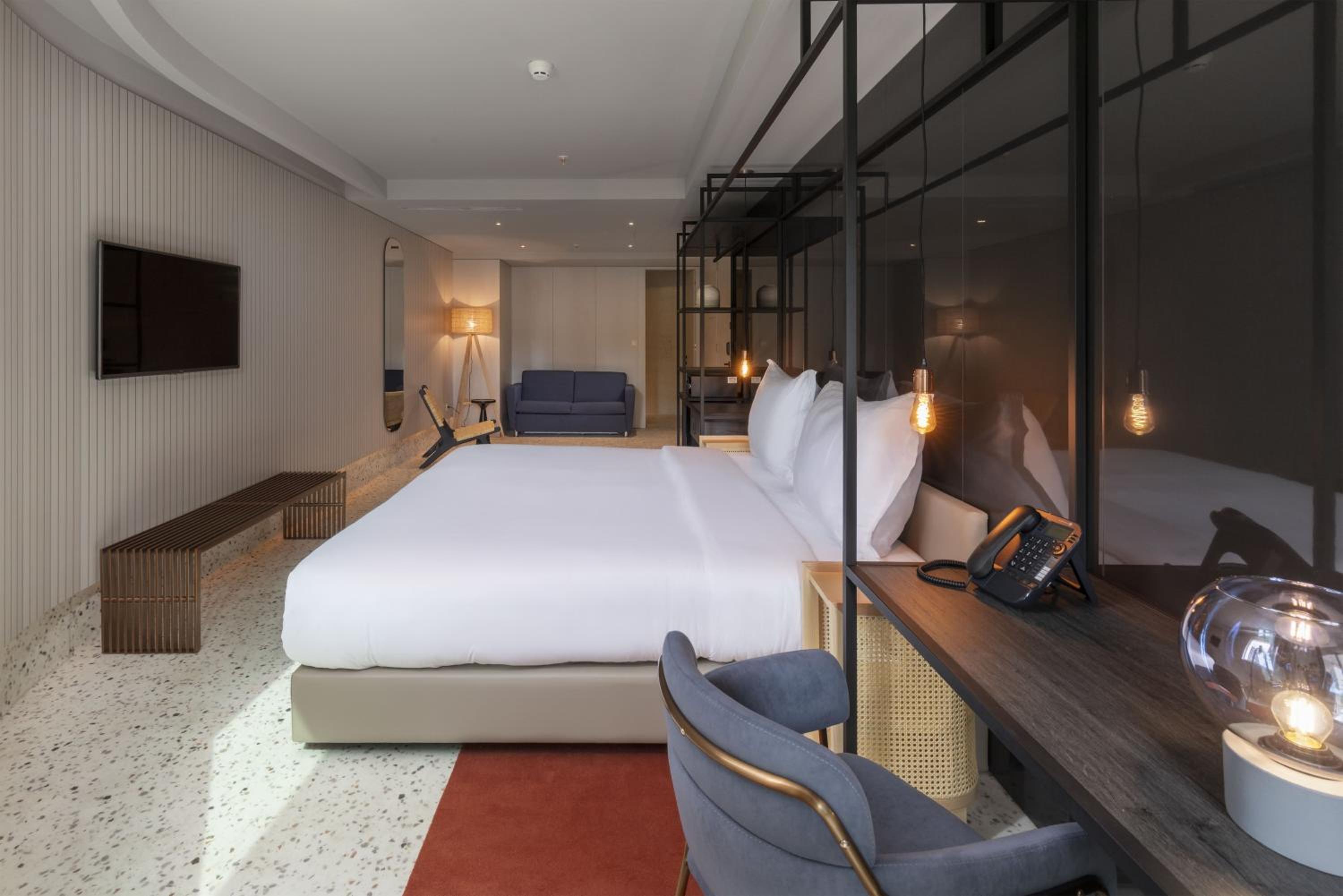 Ocean Junior Suite