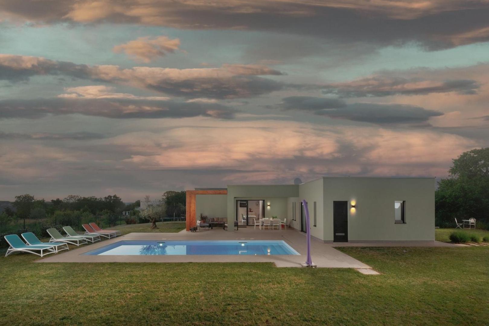Villa with Private Pool photo 2