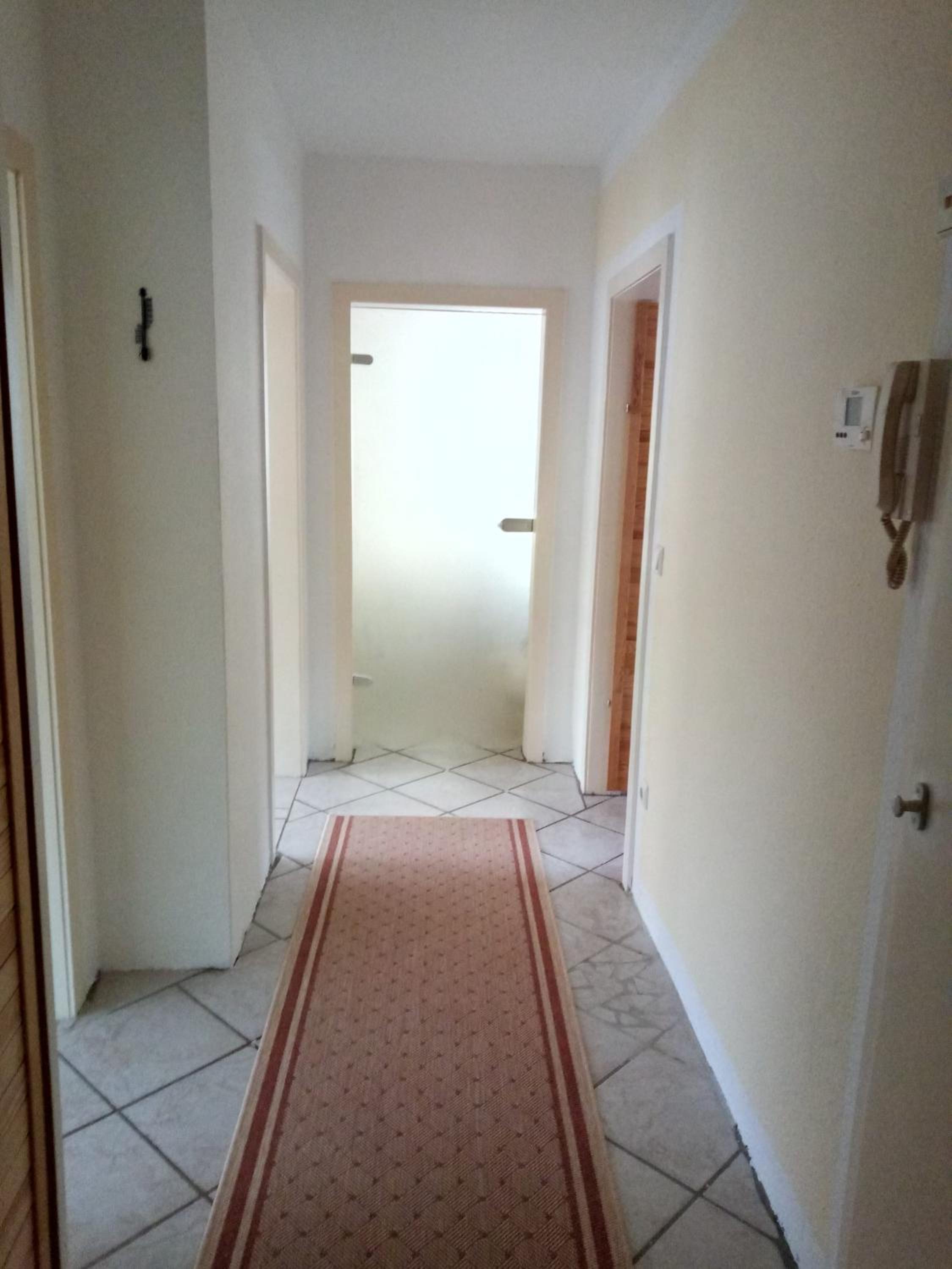 Apartment - Split Level photo 2