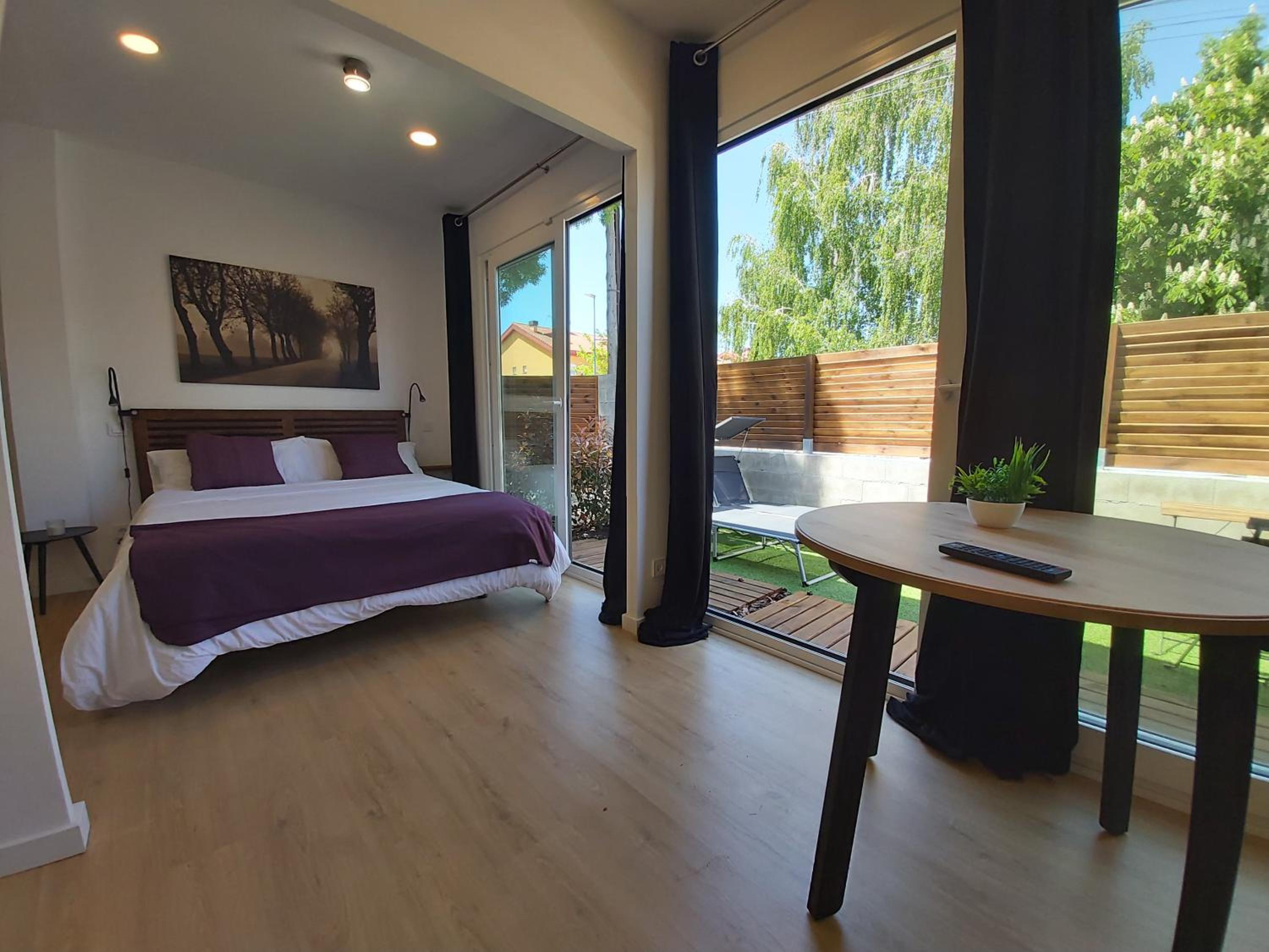 Apartamento con vista al jardín