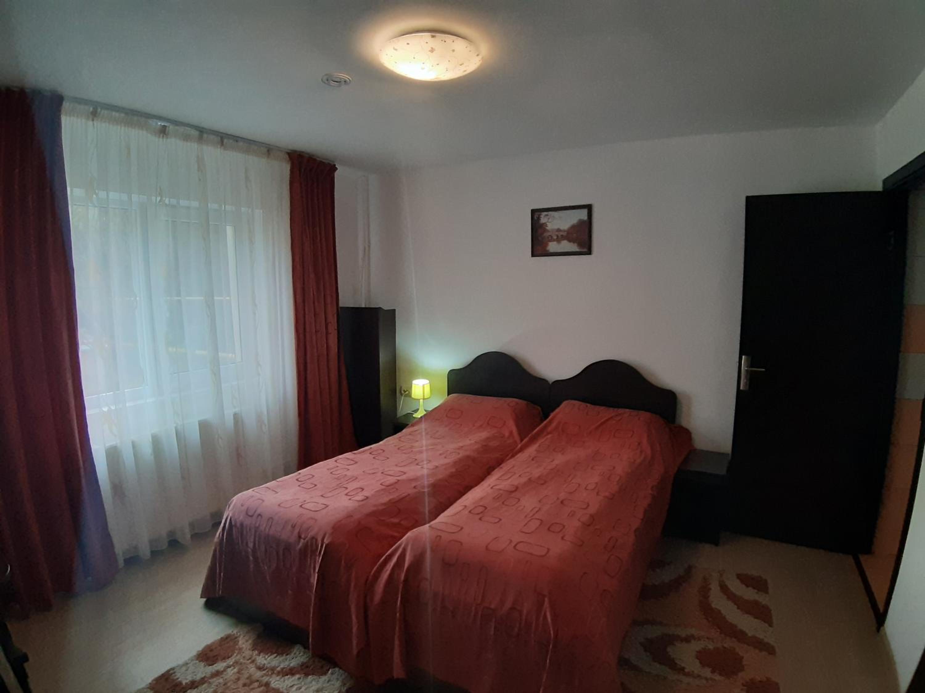 Standard Double Room - Photo 6