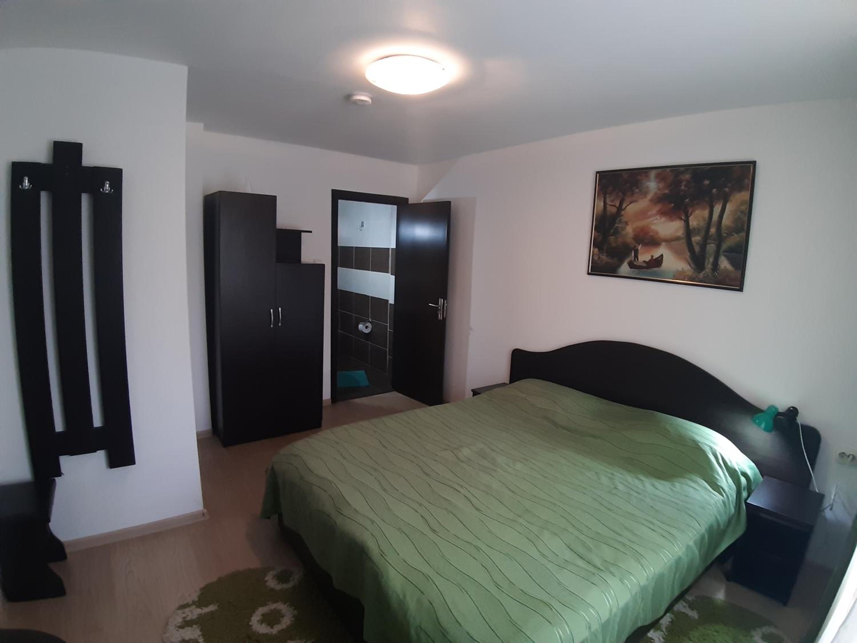 Standard Double Room - Photo 5
