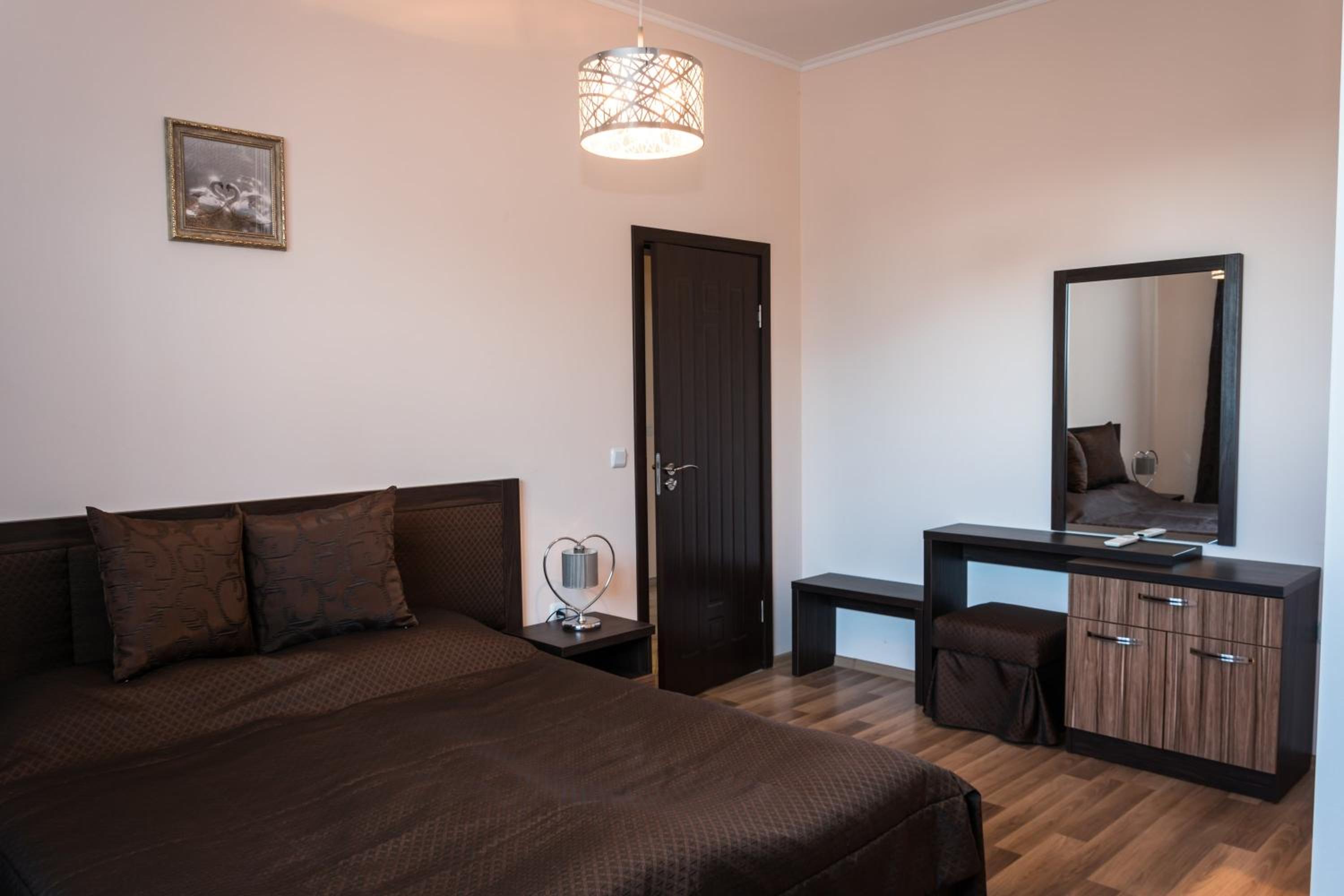 Three-Bedroom Suite