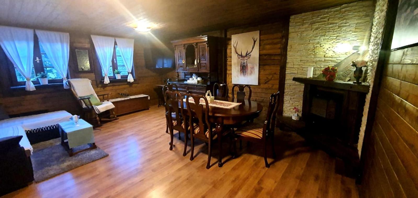 Two-Bedroom House - Photo 3
