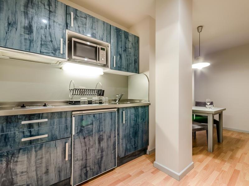 Studio Apartment