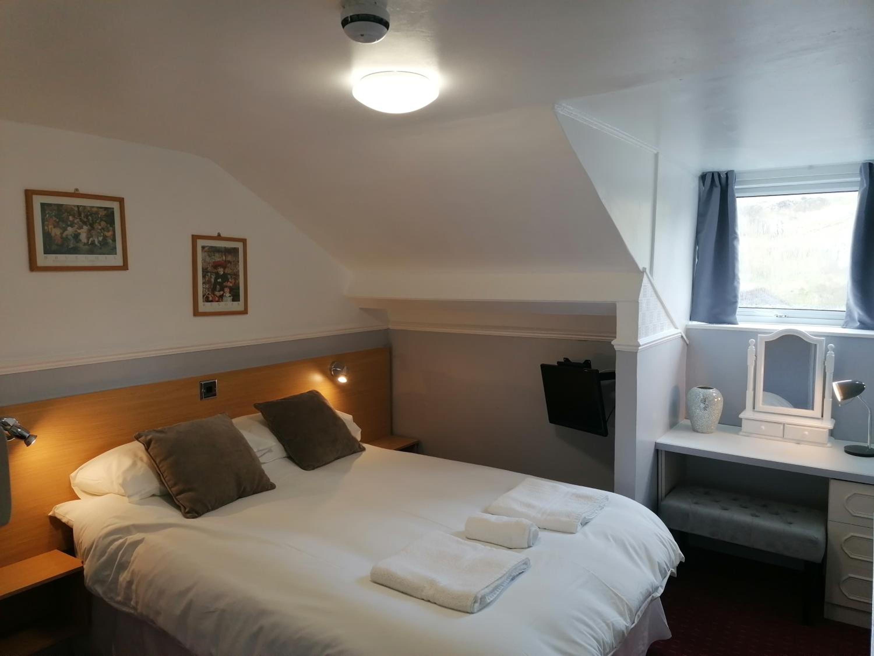 Double Room with Private Bathroom photo 3