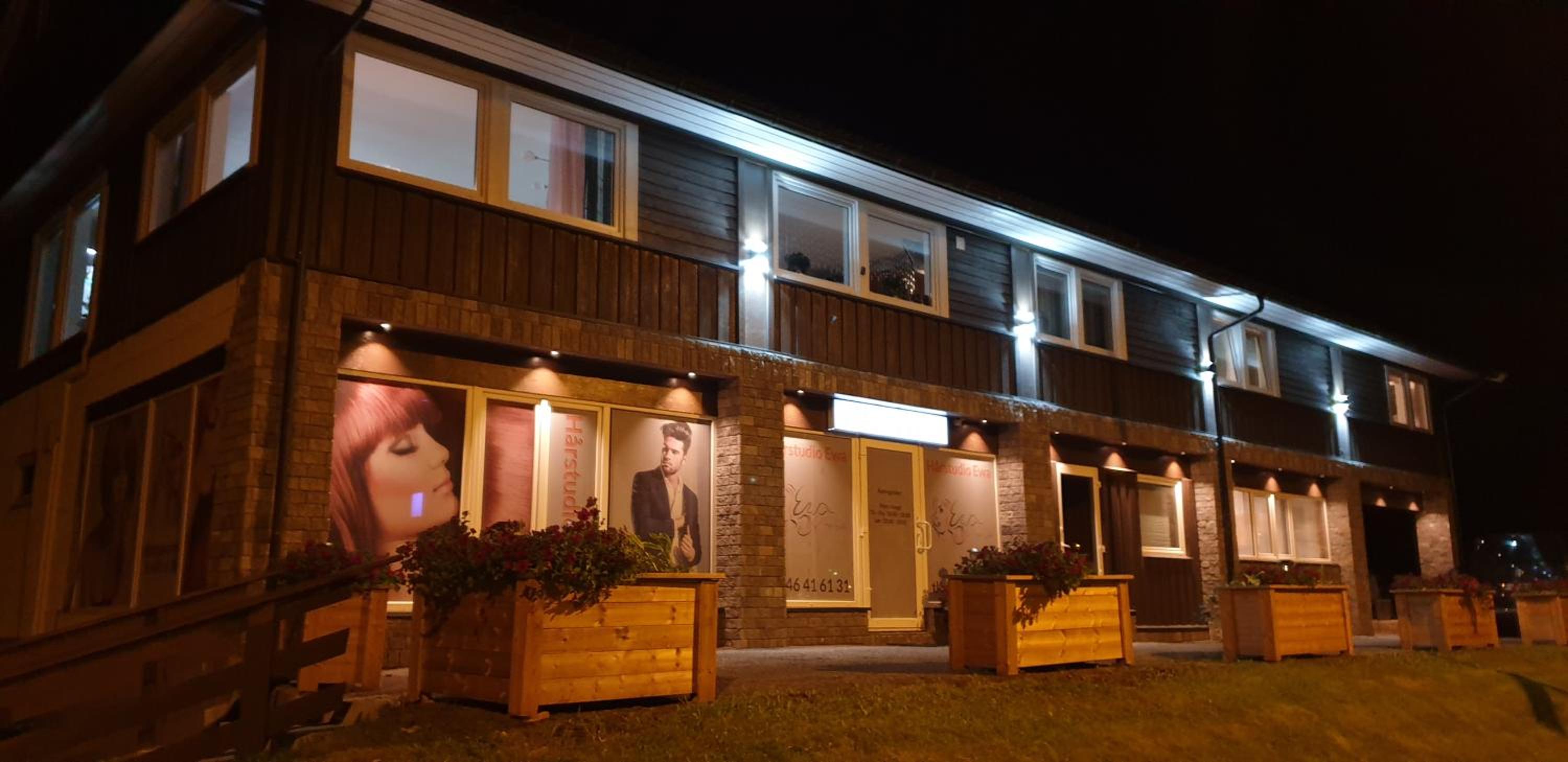 One-Bedroom Apartment - Photo 3