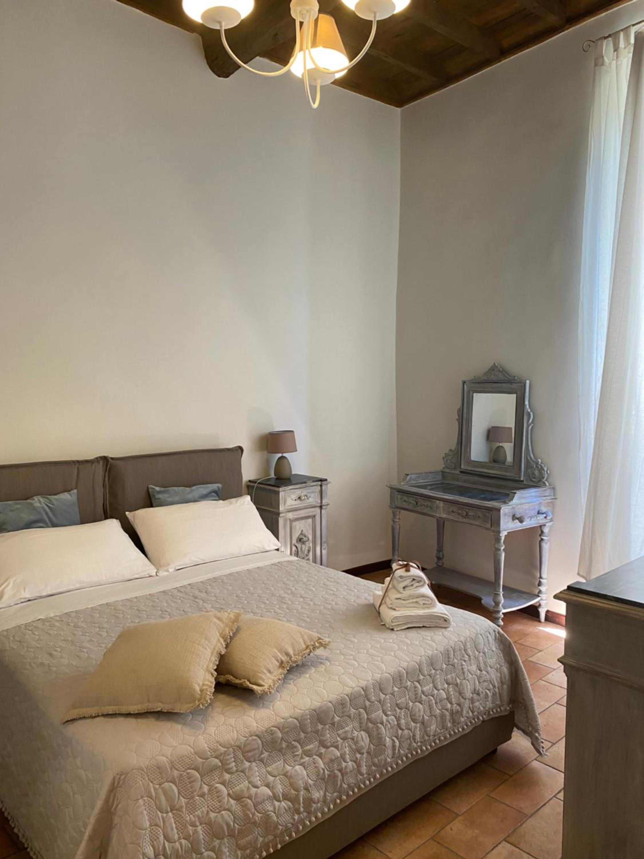 Two-Bedroom Apartment - Photo 1