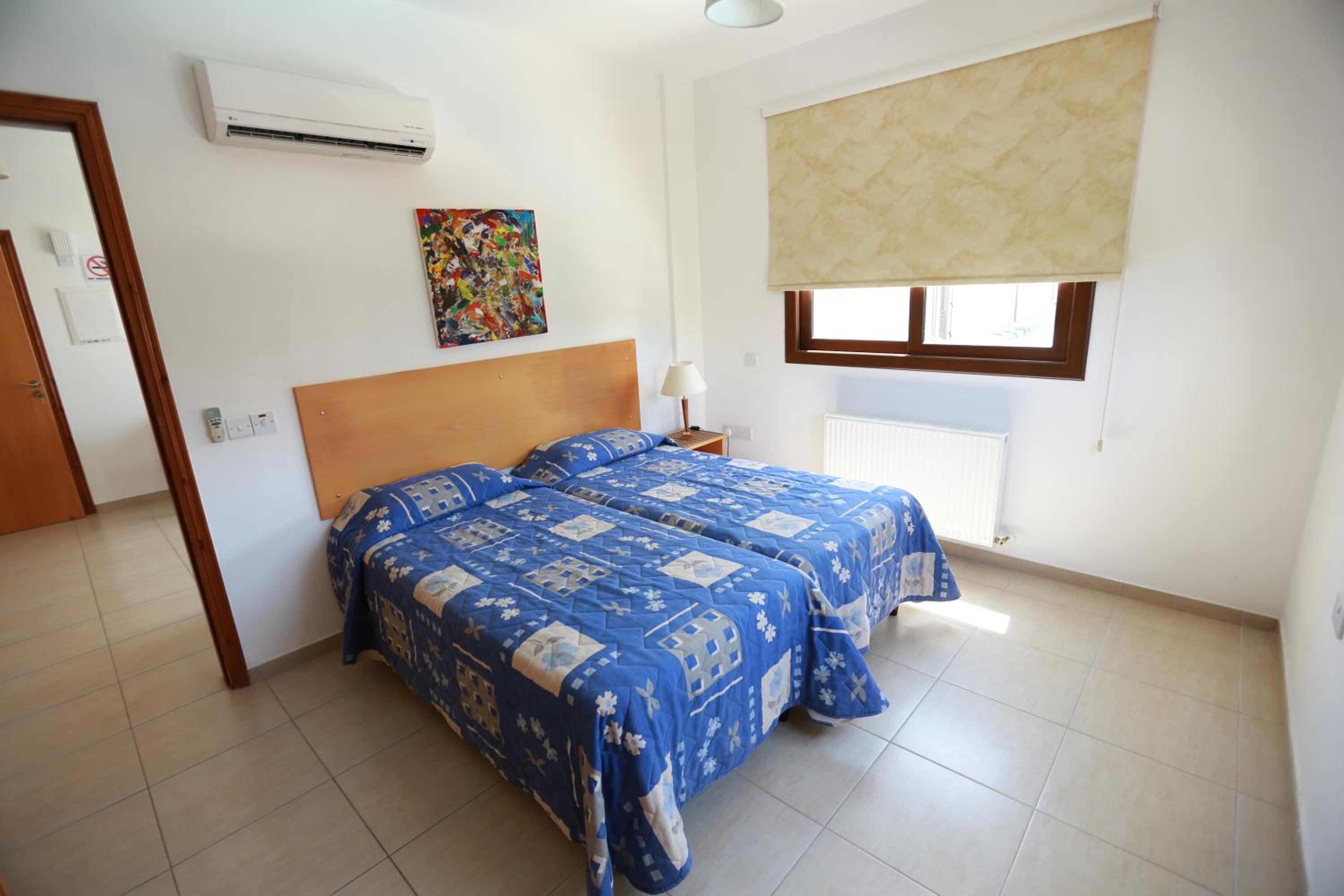 One-Bedroom Apartment - Photo 11