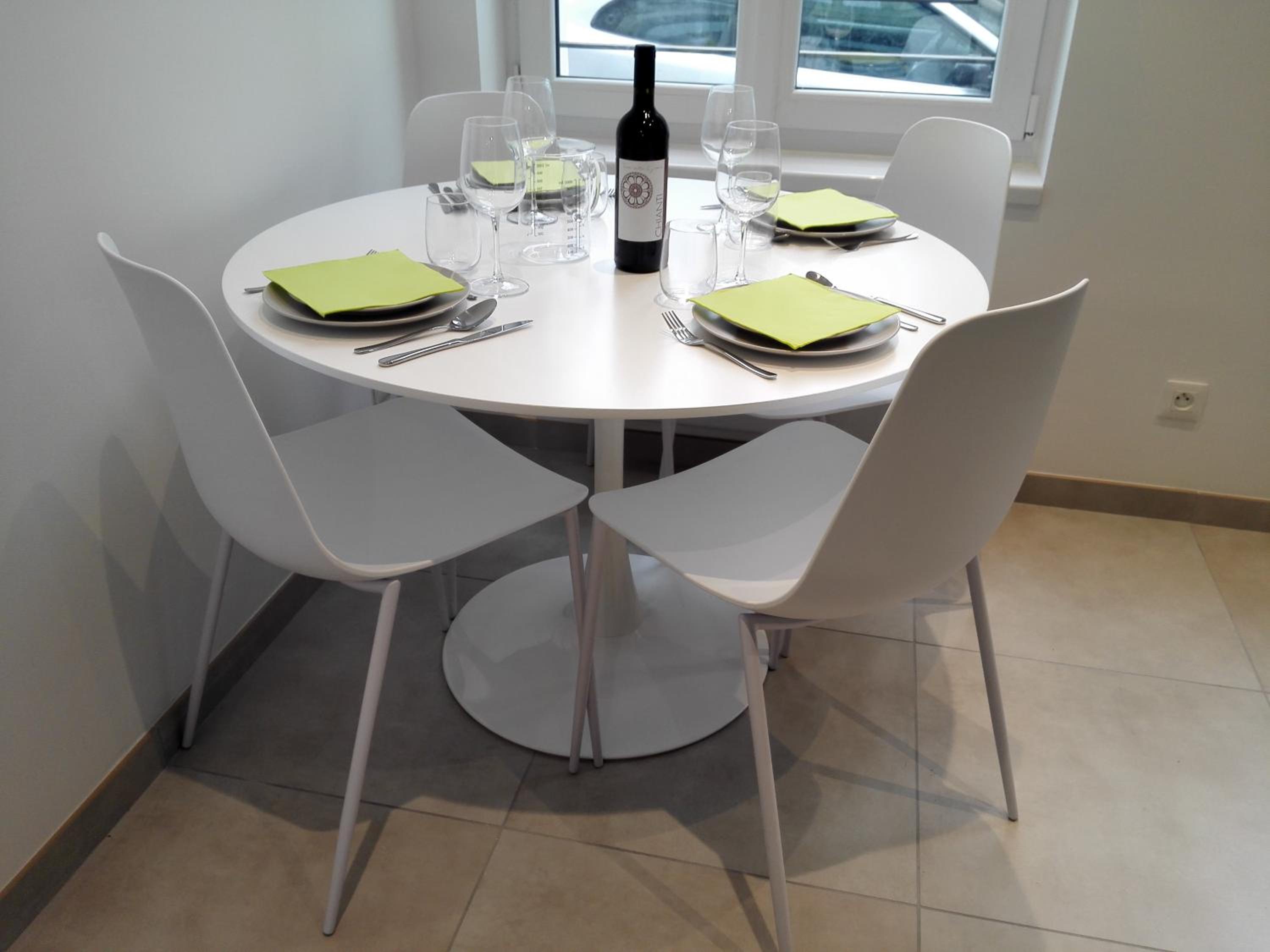 Apartment with Terrace photo 3