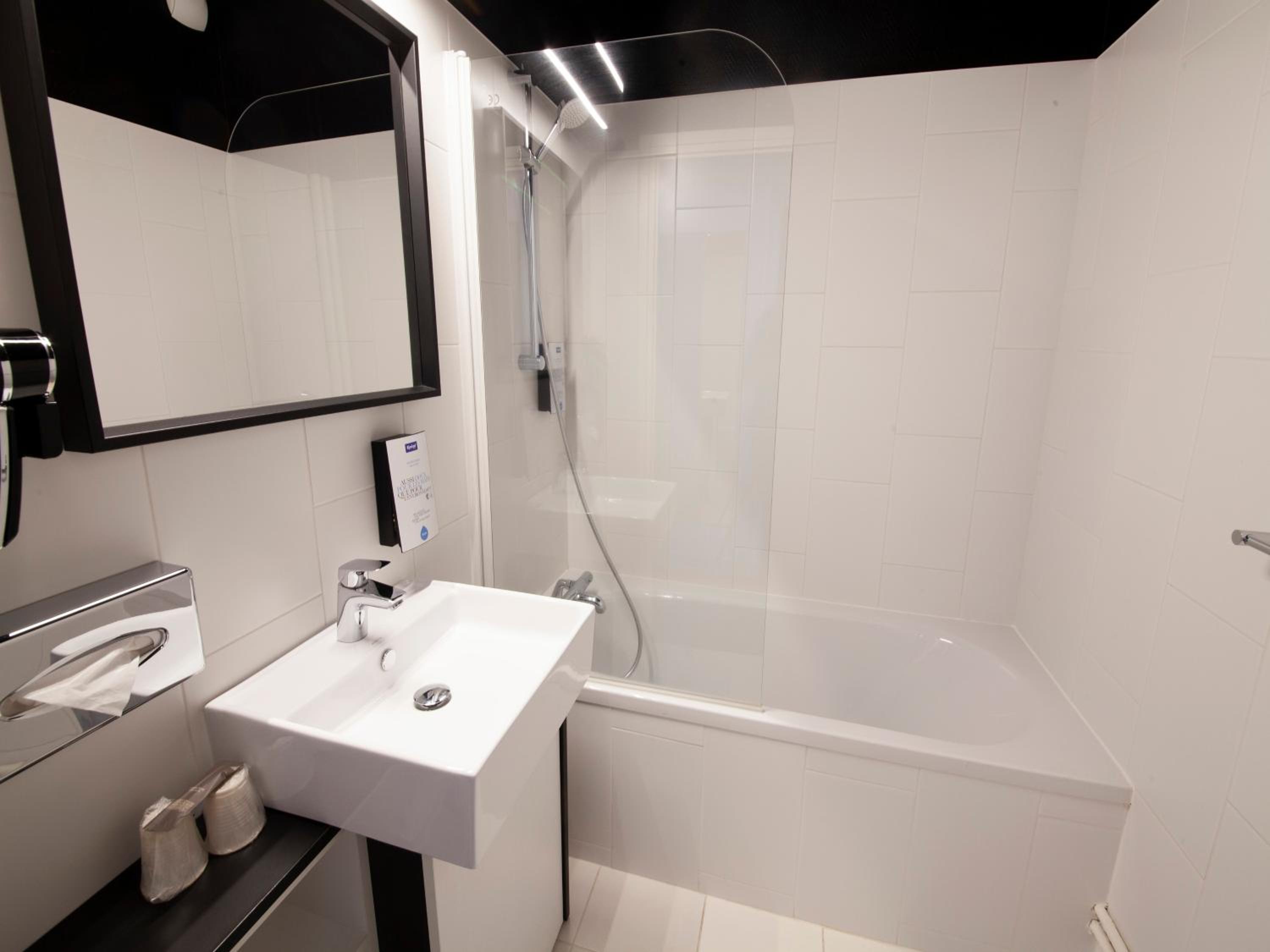 Double Room - Photo 4