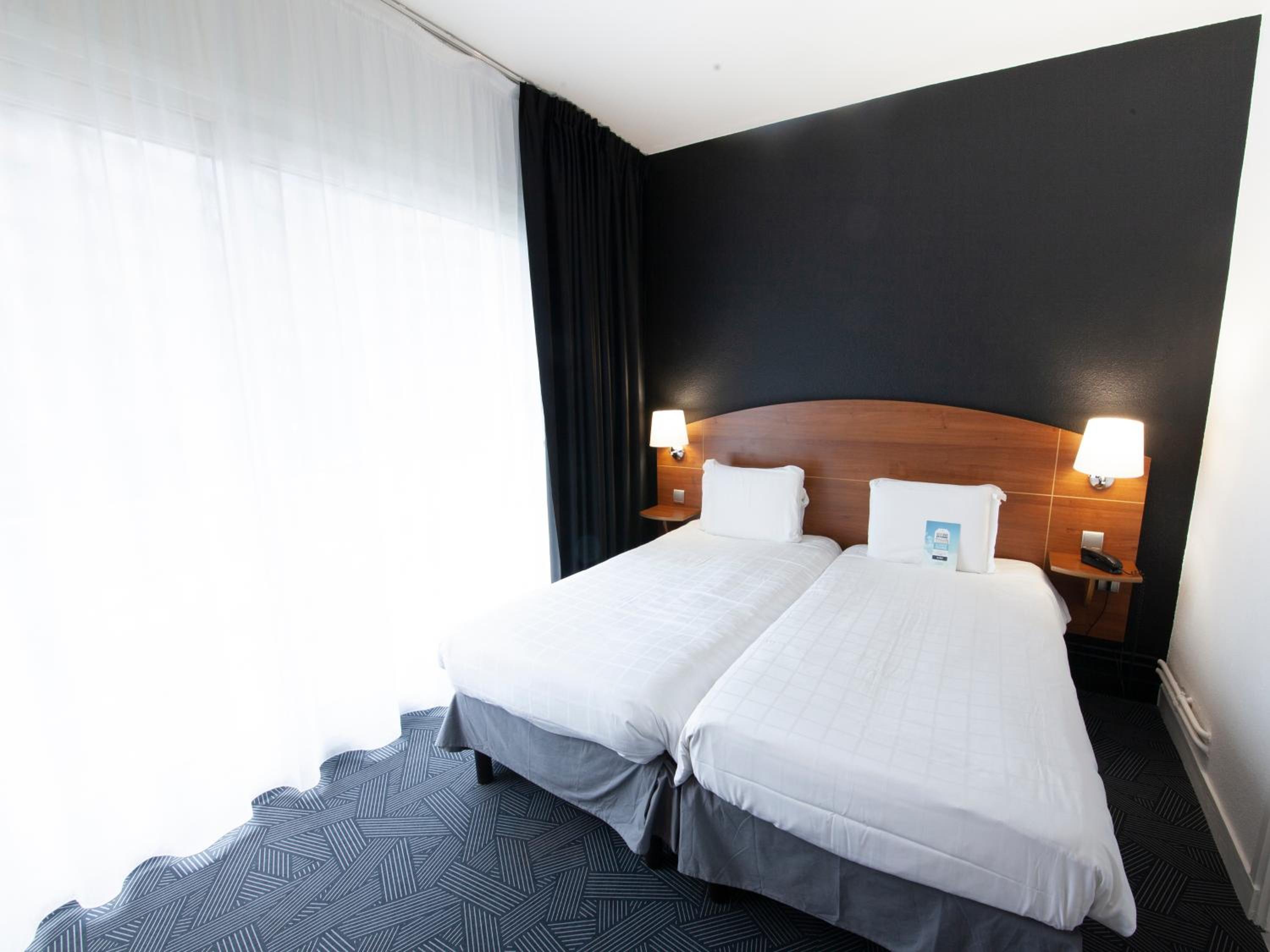 Superior Twin Room - Photo 6
