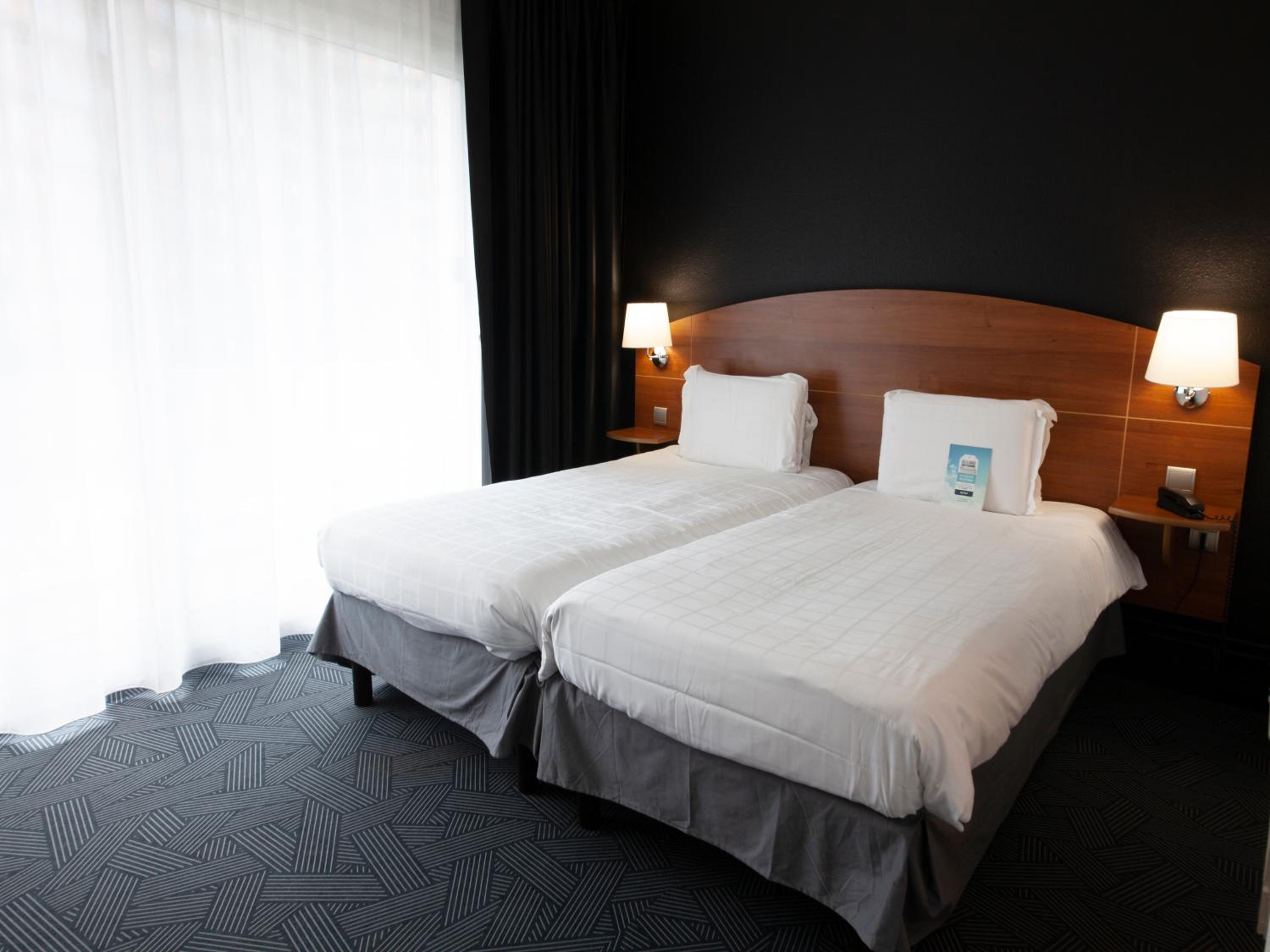 Superior Twin Room - Photo 4