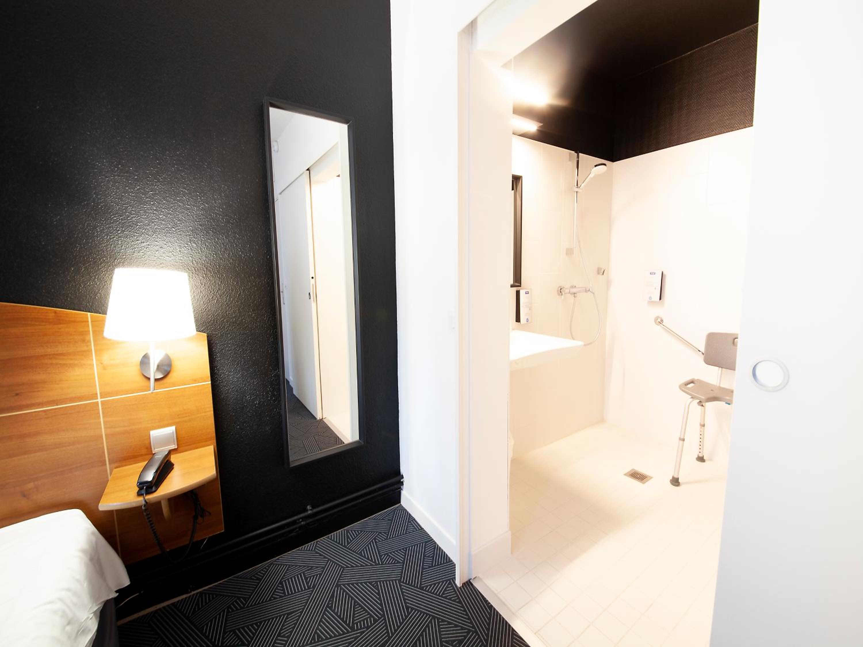 Triple Room - Photo 10