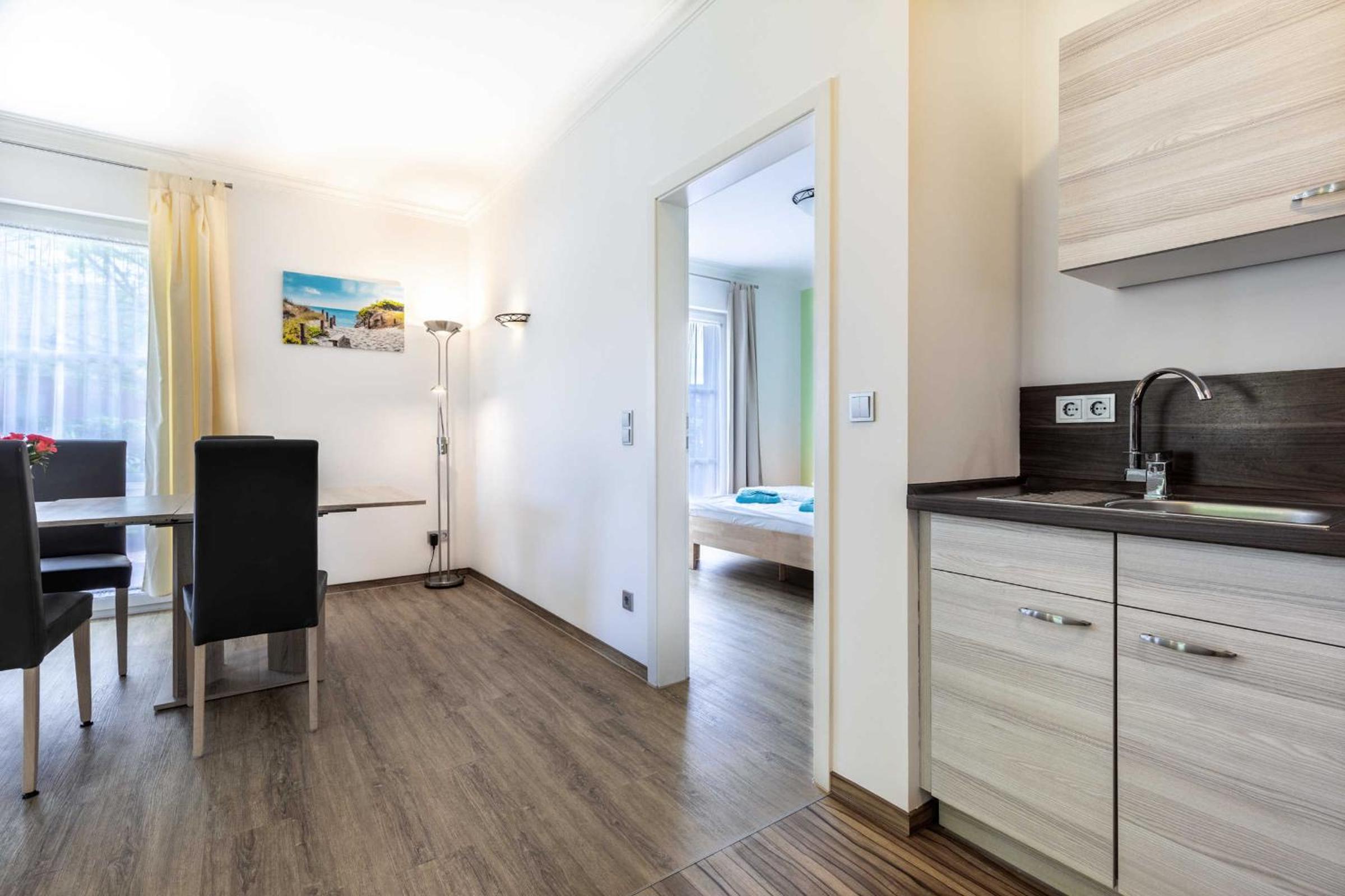One-Bedroom Apartment with Balcony and Terrace photo 1