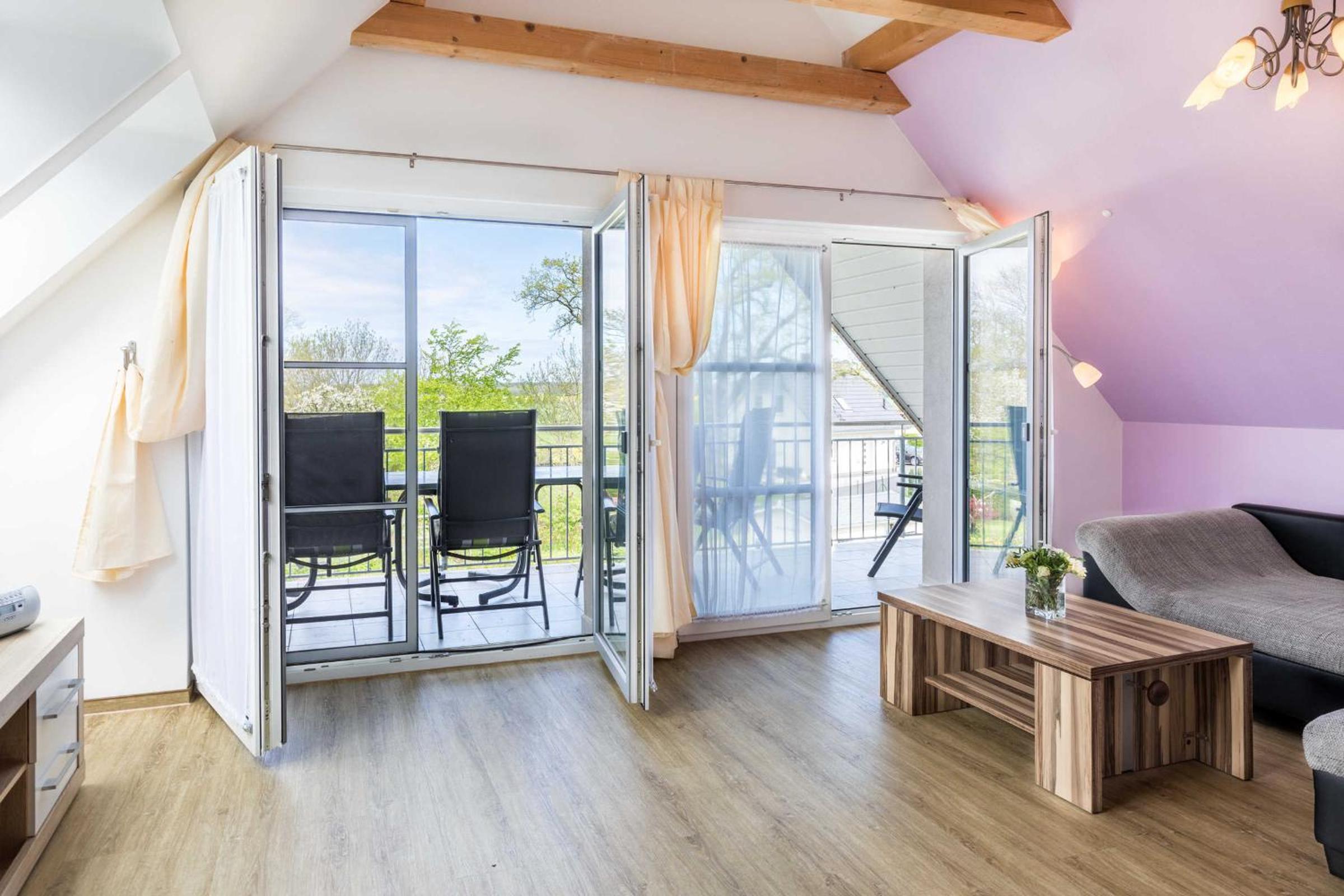 Two-Bedroom Apartment with Balcony photo 1