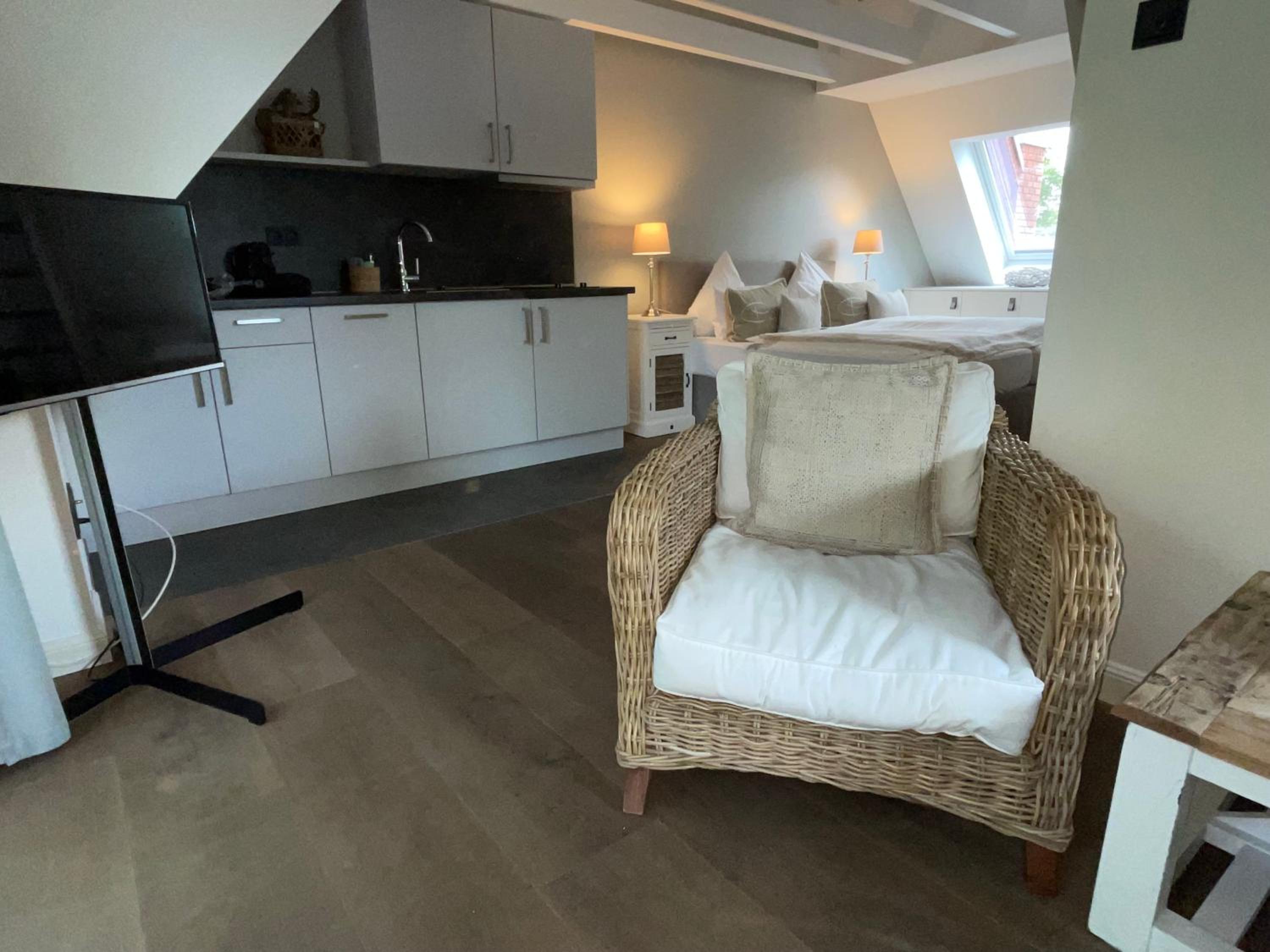 Boardinghouse Appartement im Obergeschoss mit Balkon und Parkblick photo 2