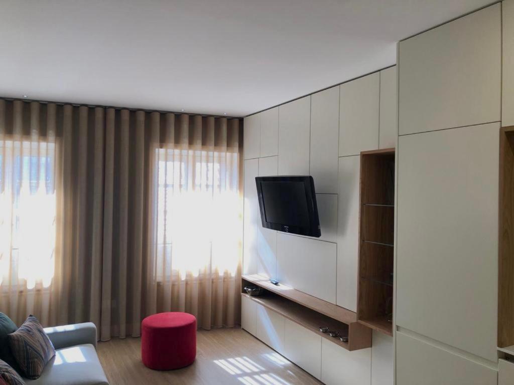 Two-Bedroom Apartment - Photo 6