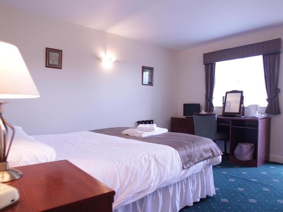 Double Room With Private Bathroom photo 3