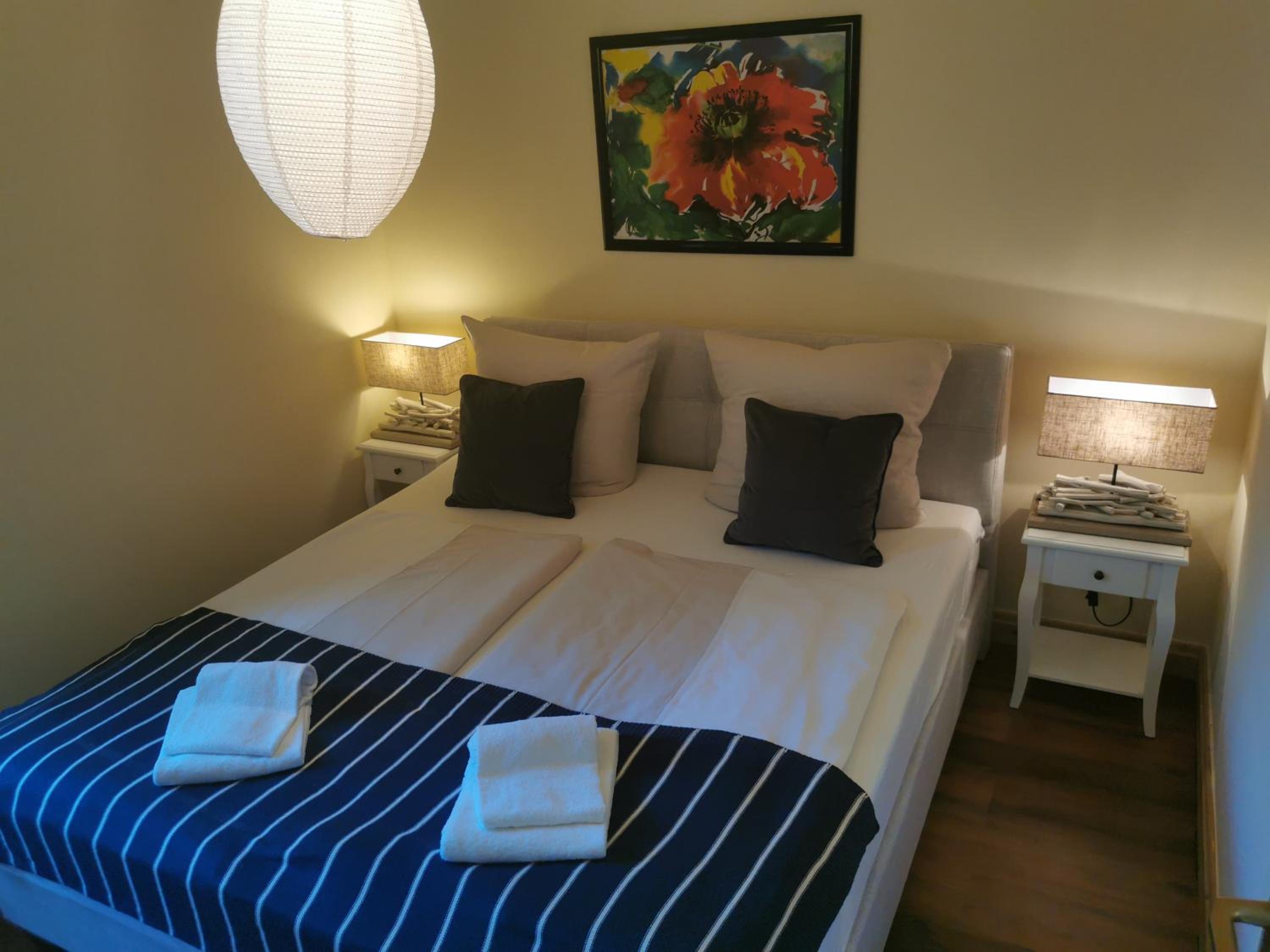 Two-Bedroom Apartment (3 Adults) photo 3
