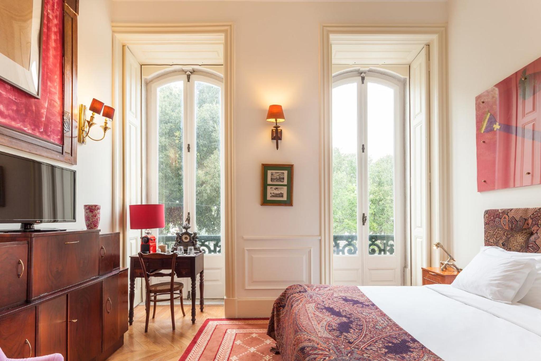 Superior Double Room with City View photo 2