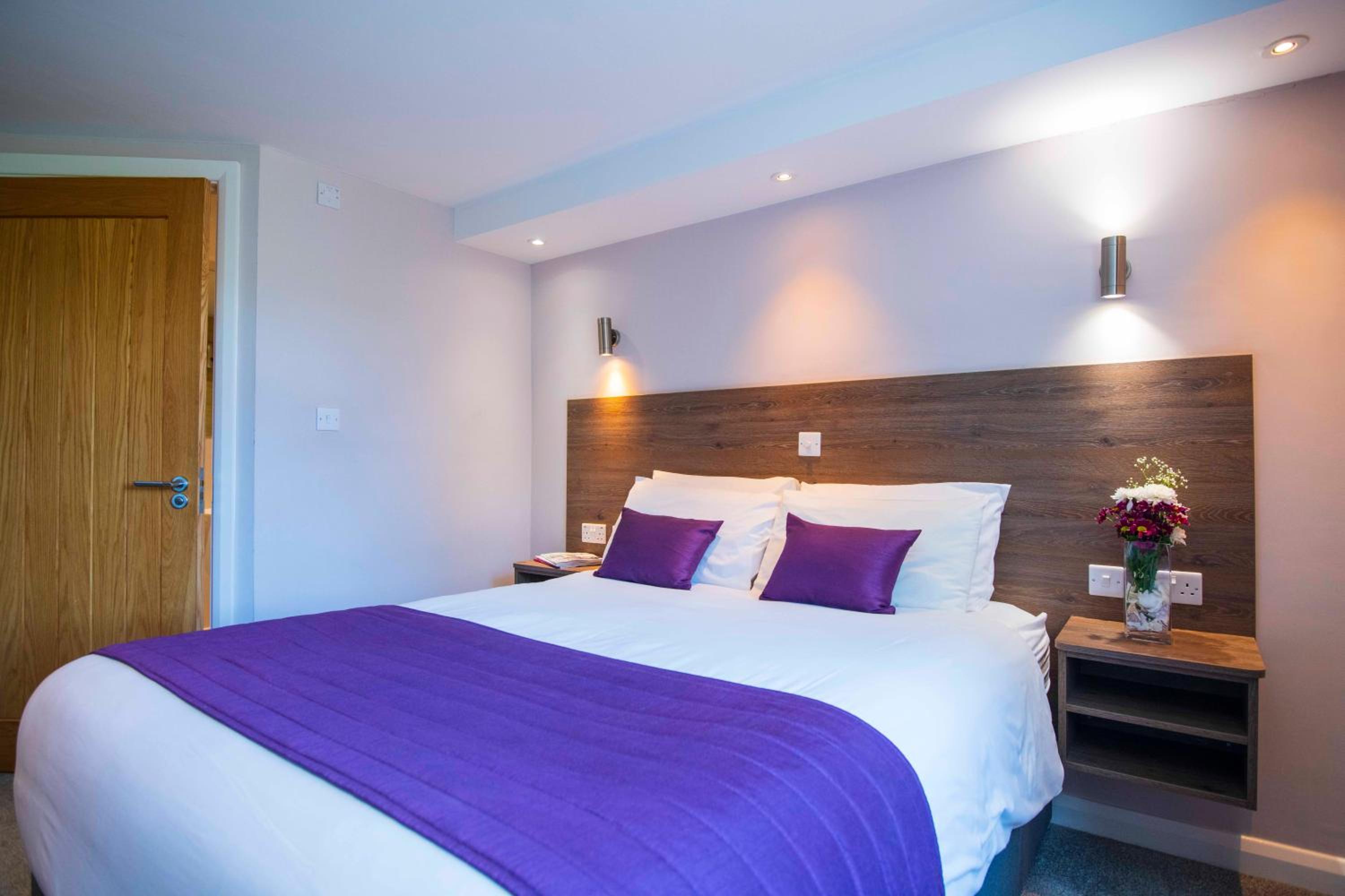 Superior Double Room - Photo 3