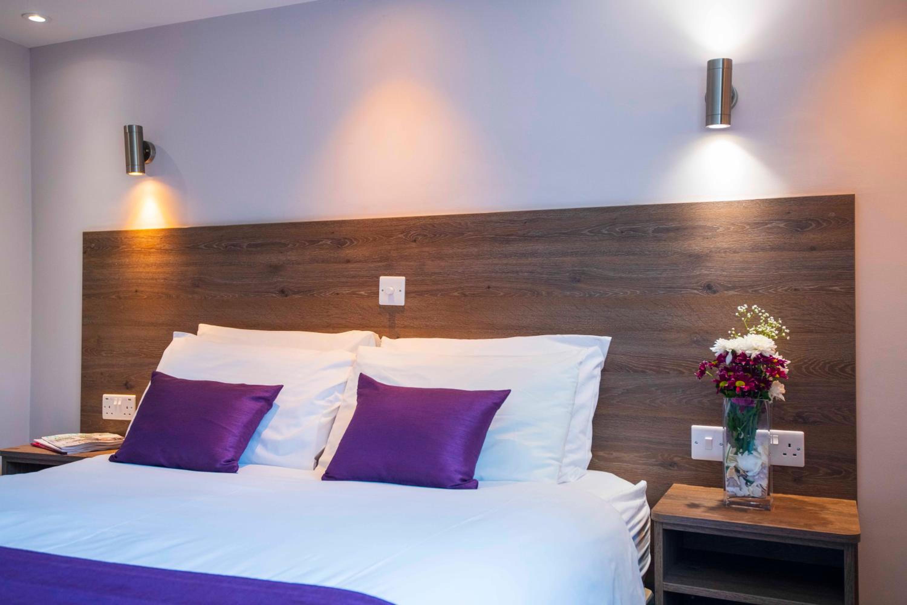 Superior Double Room - Photo 11