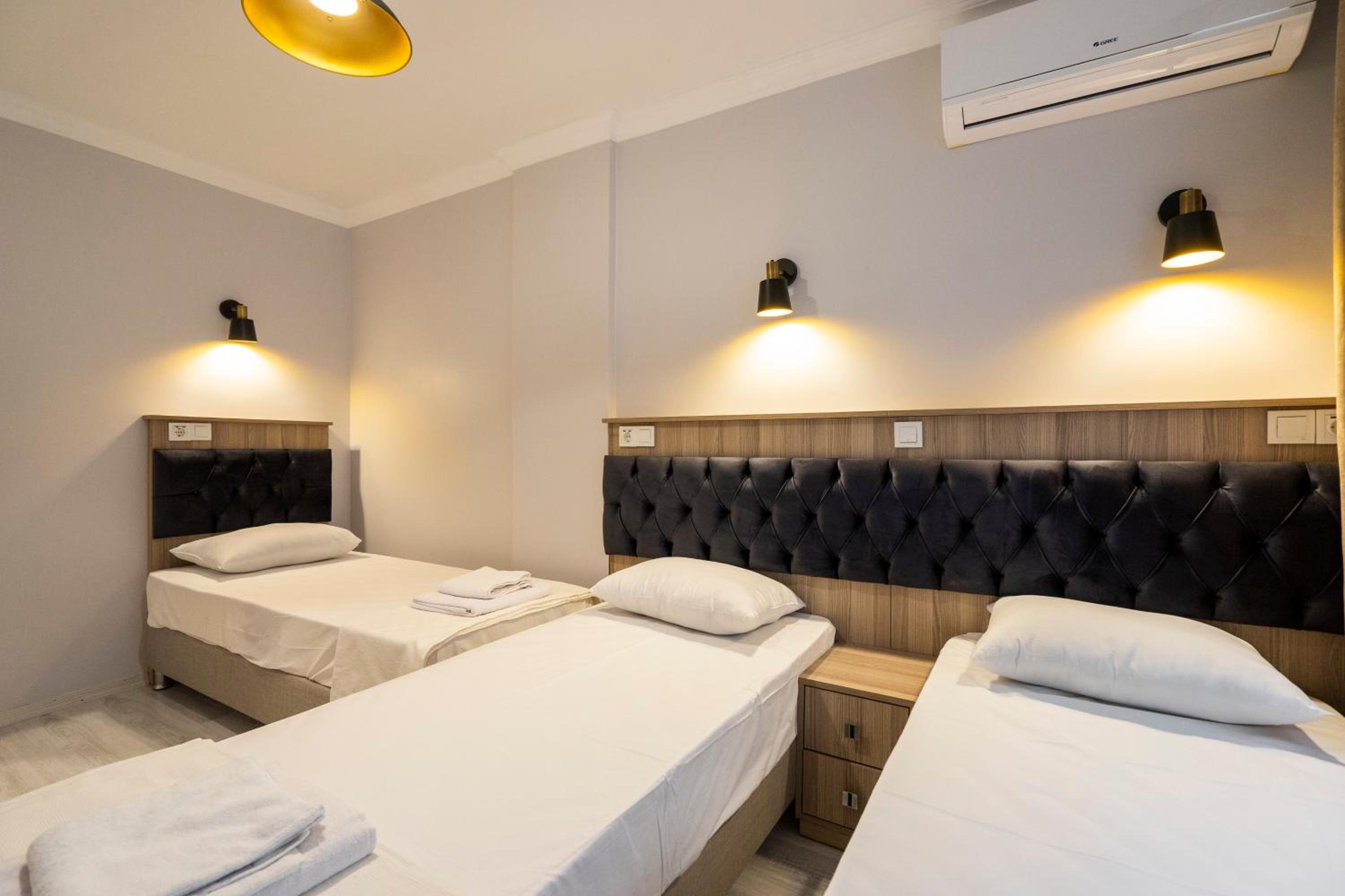 Standard Triple Room photo 1