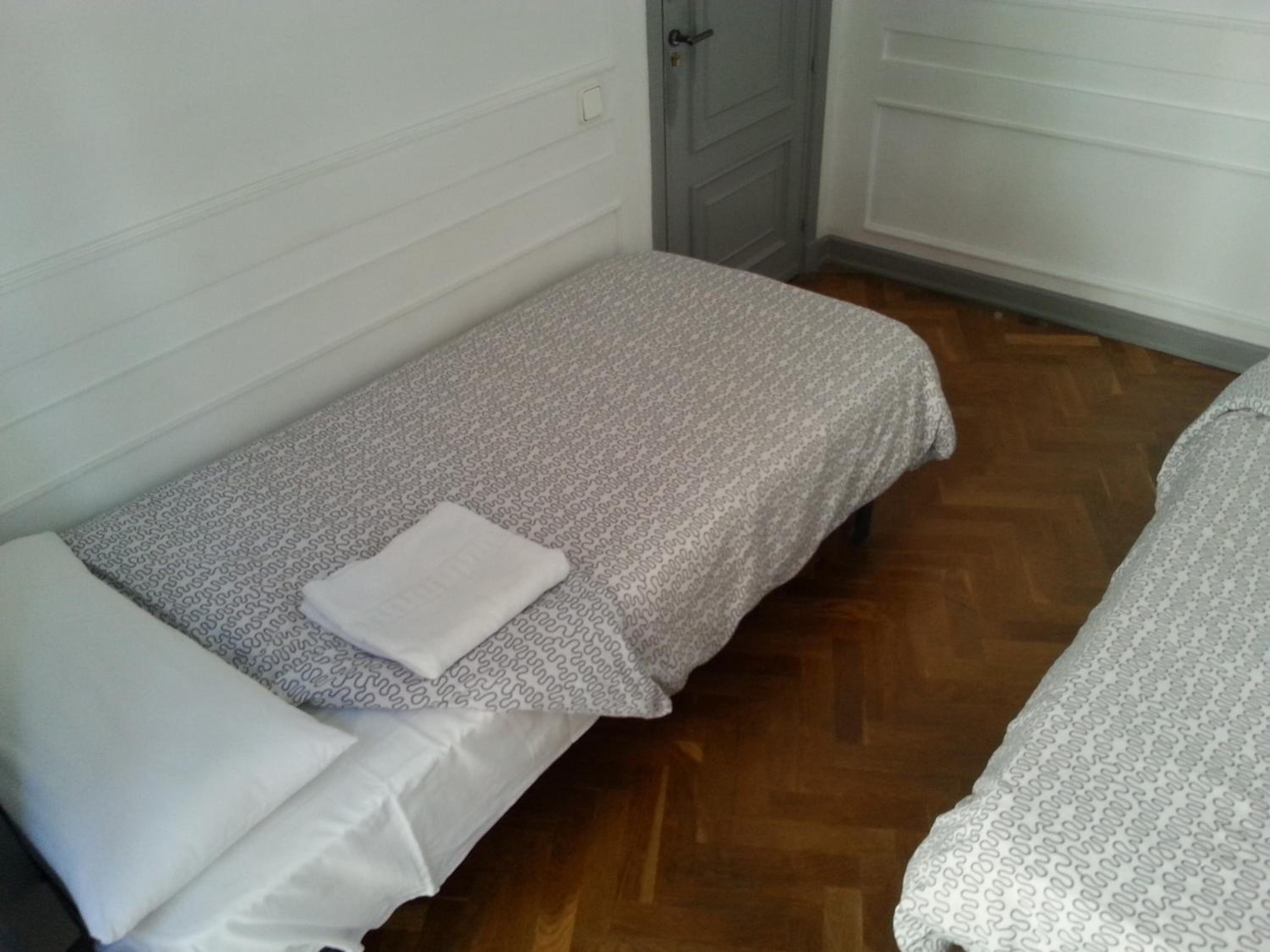 Habitación Doble con Baño Compartido