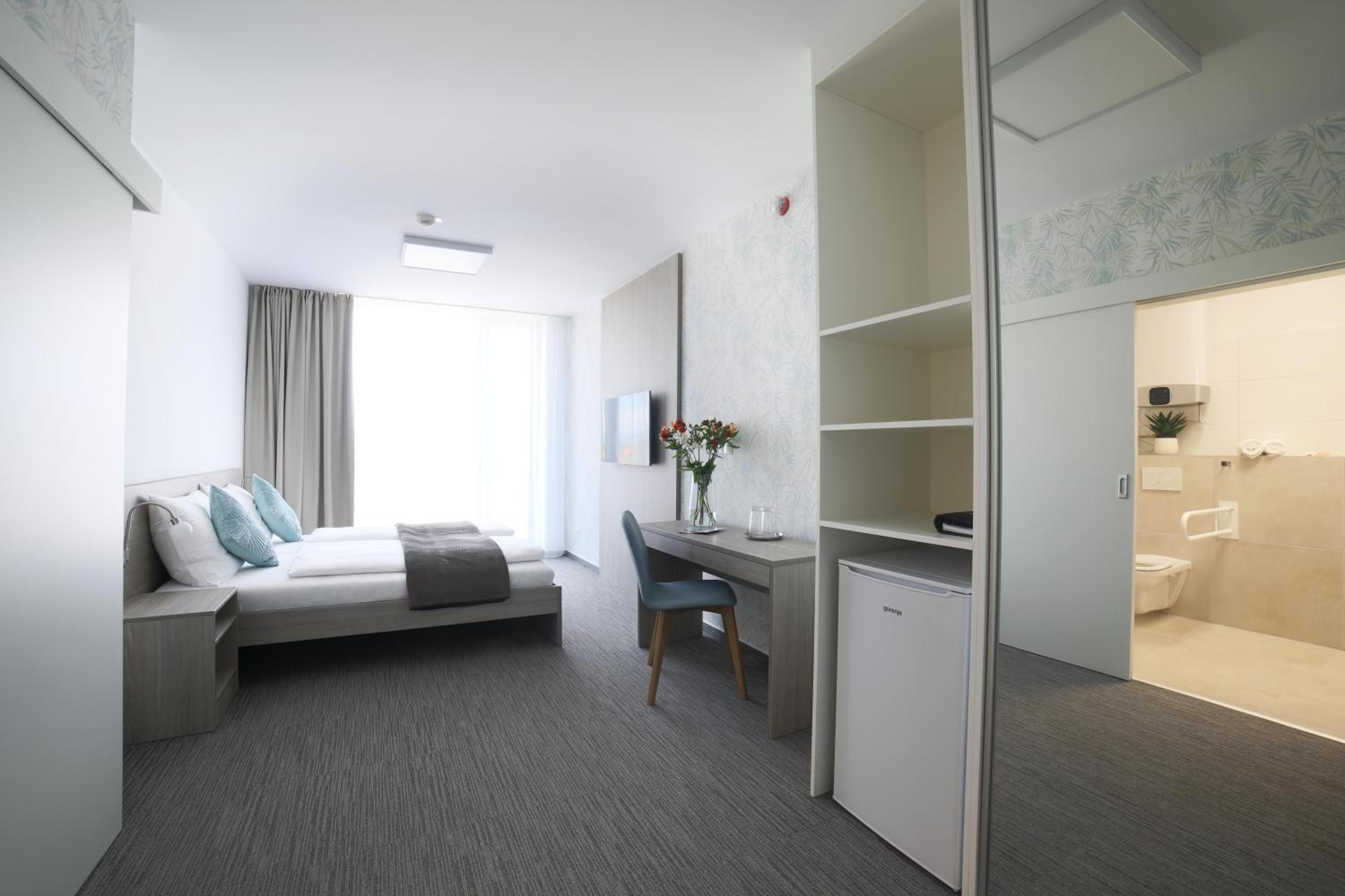 Double Room - Disability Access photo 1