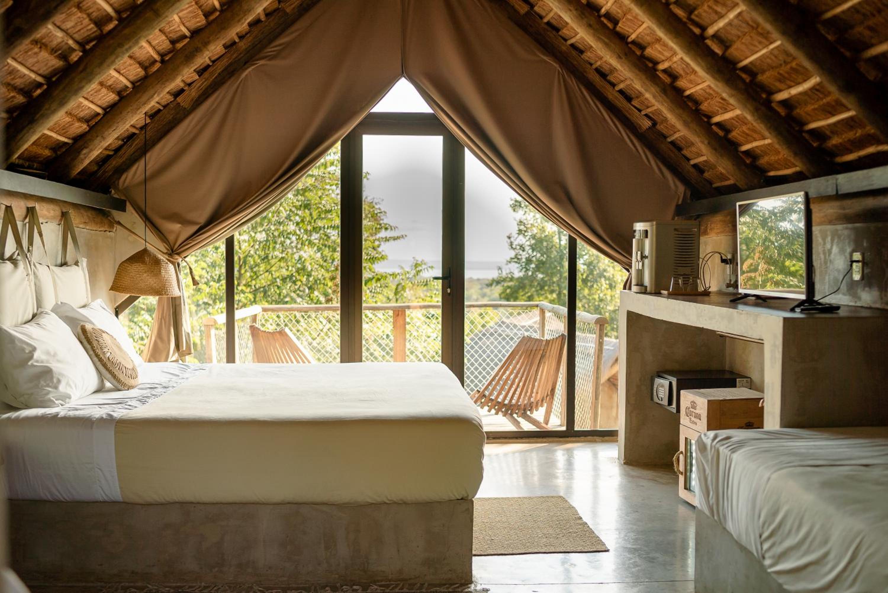 Triple Room with Balcony photo 1