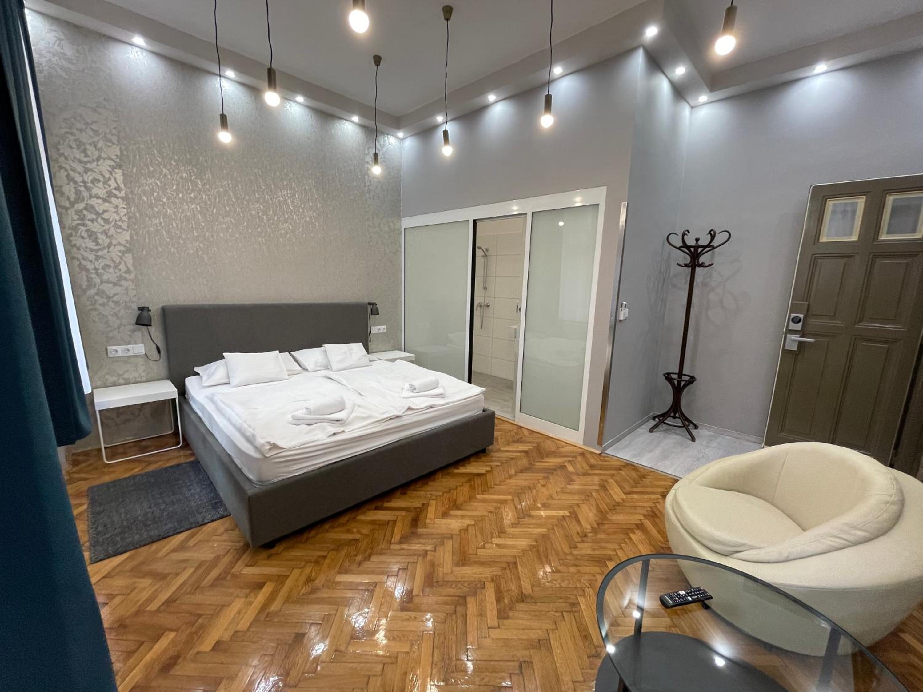 Deluxe Double Room photo 2