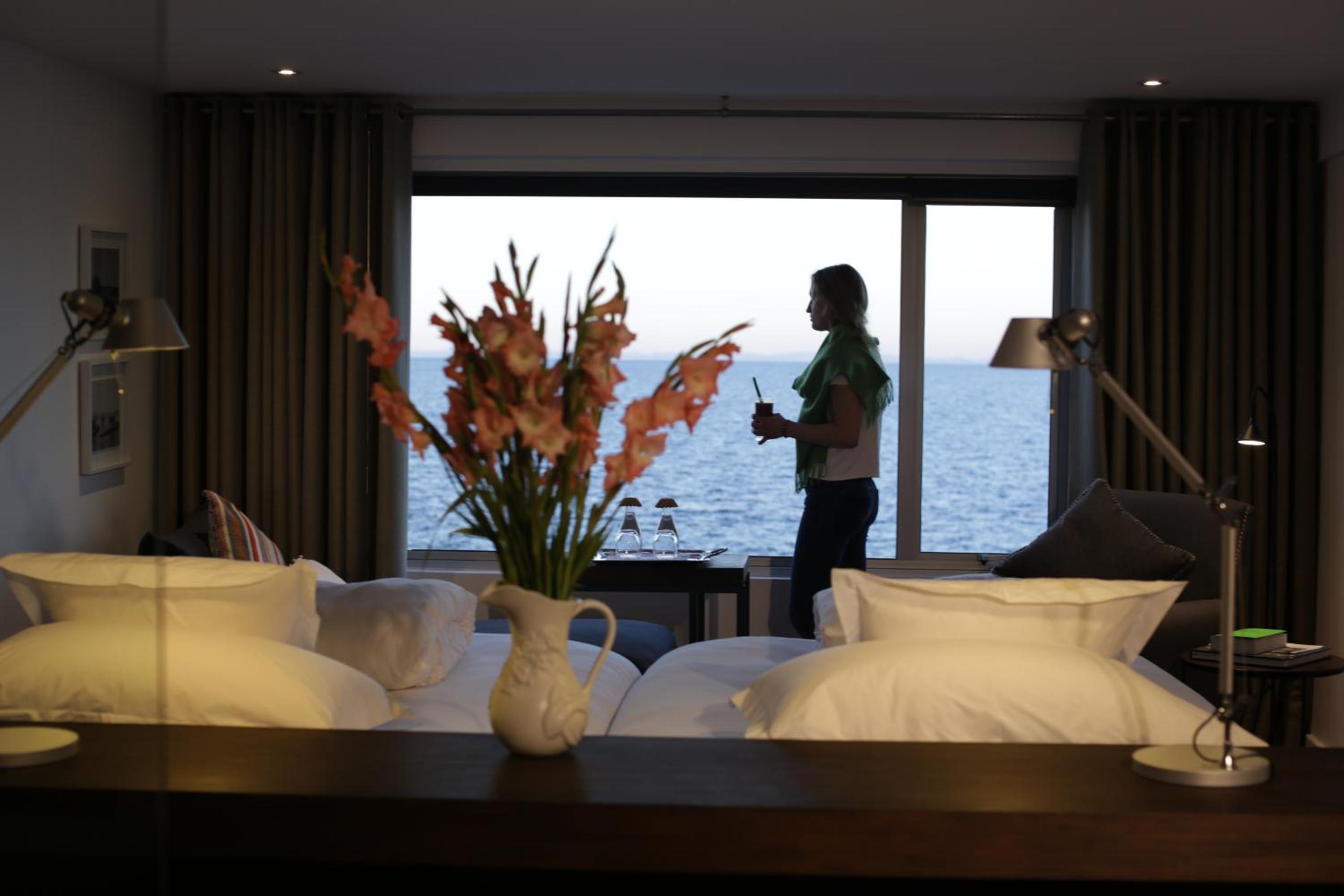 Superior Double Or Twin Room With Lake View photo 2